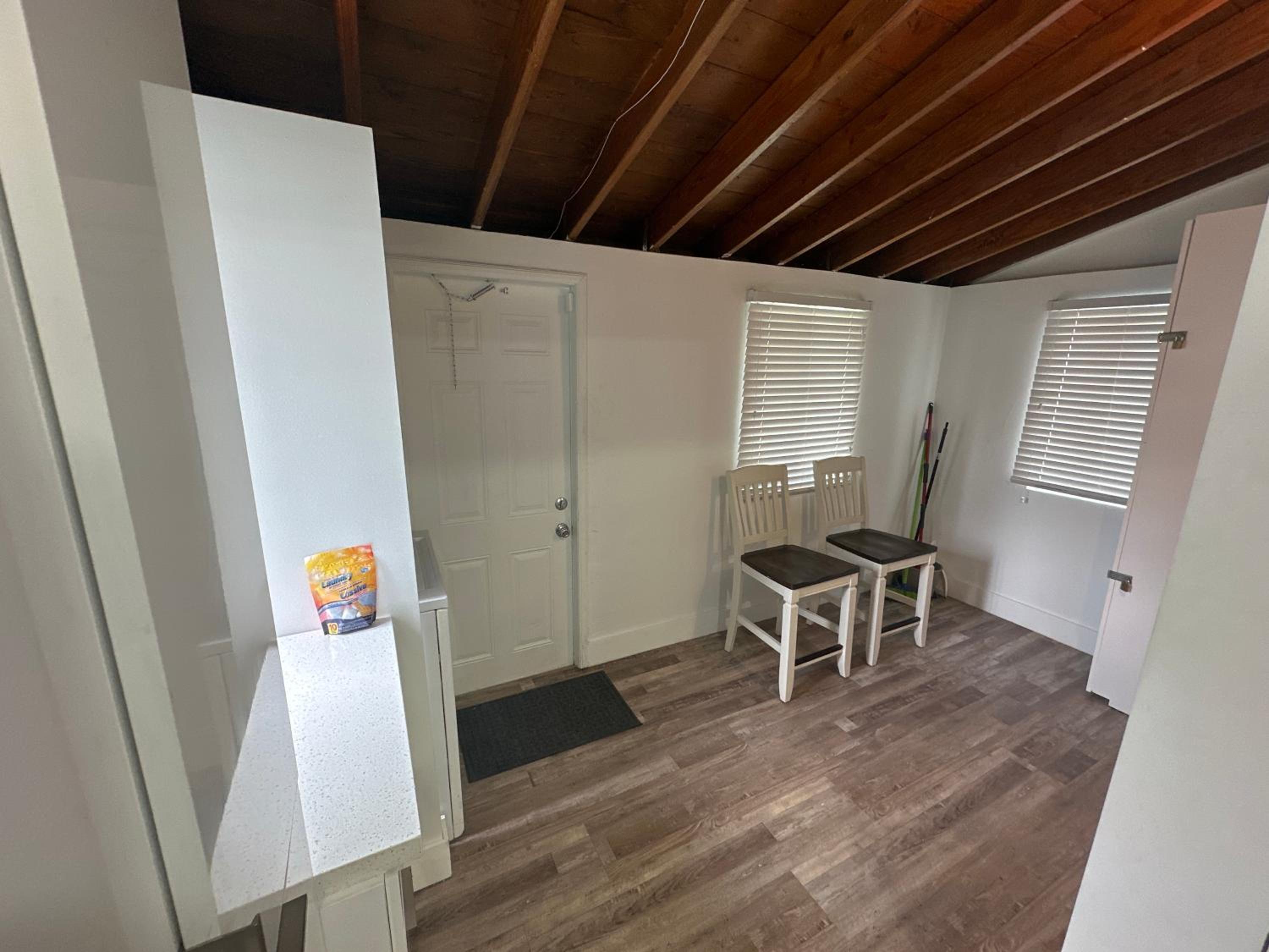 Three-Bedroom House photo 3