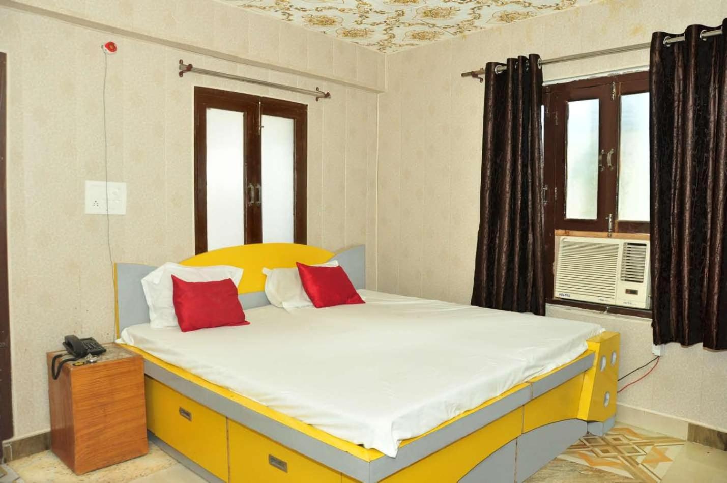 Deluxe Double Room photo 3