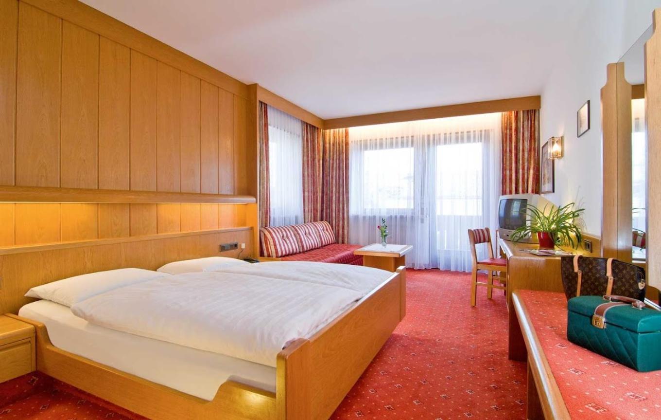 Single Room With Balcony
