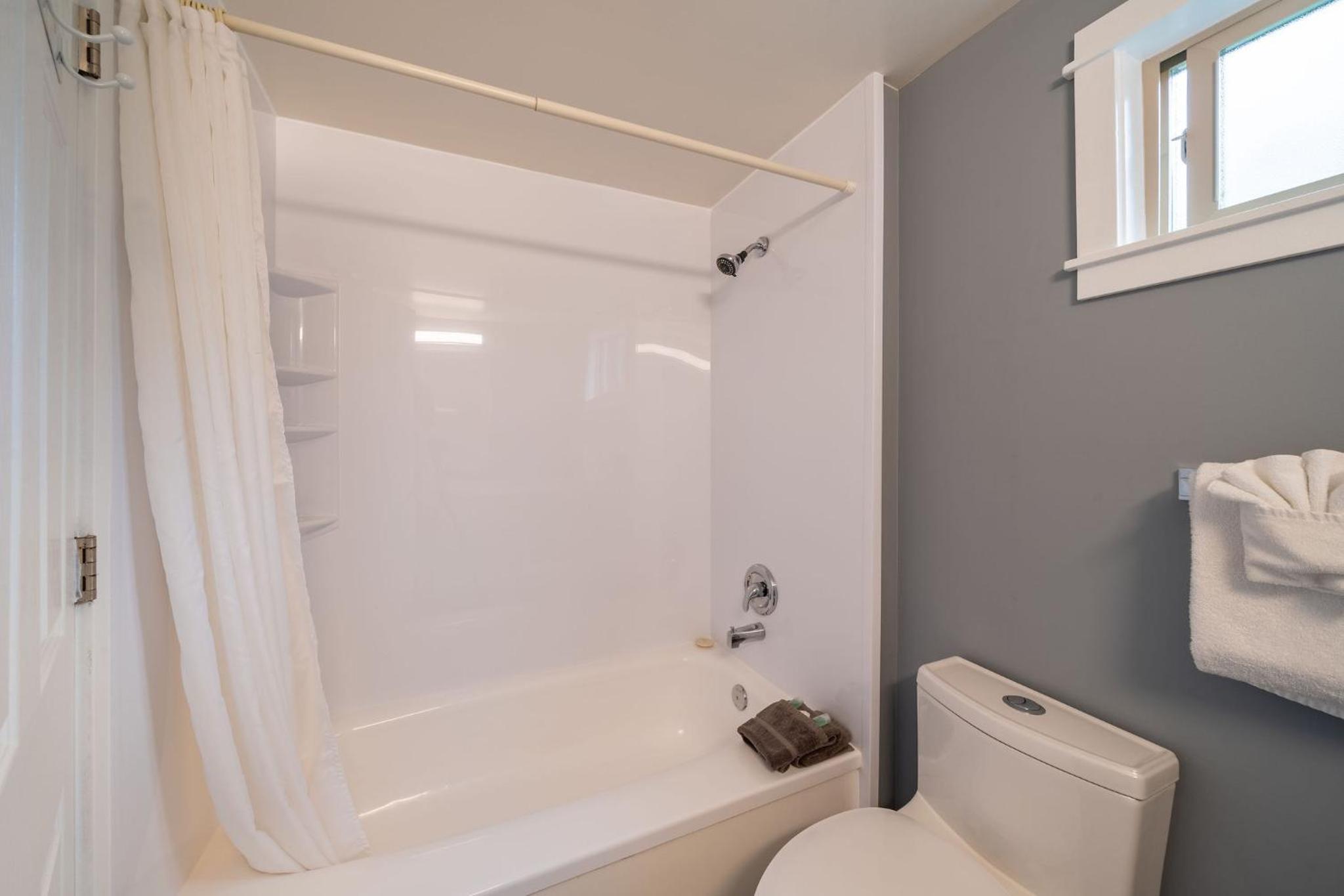 Queen Room with Sea View