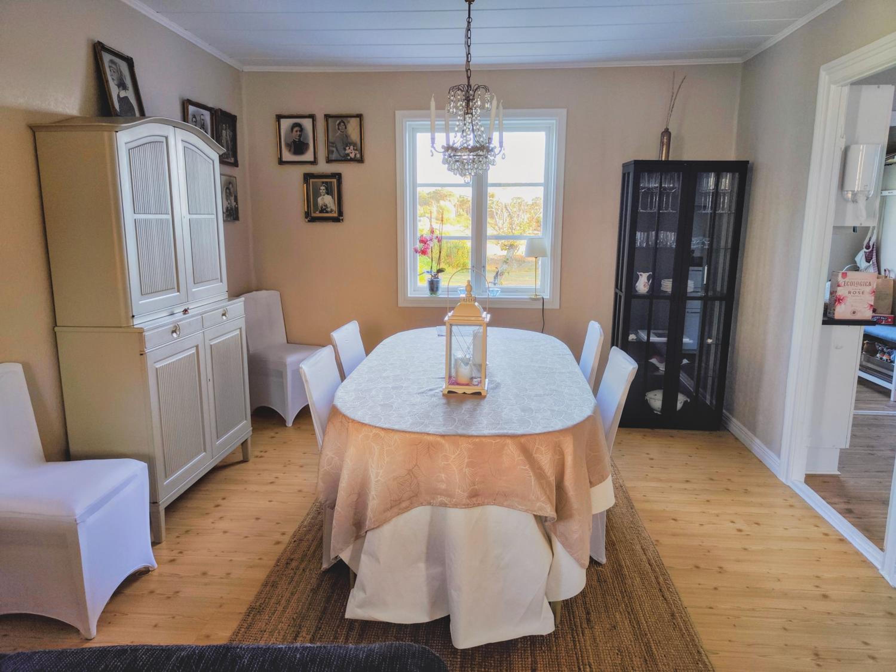 Villa photo 3