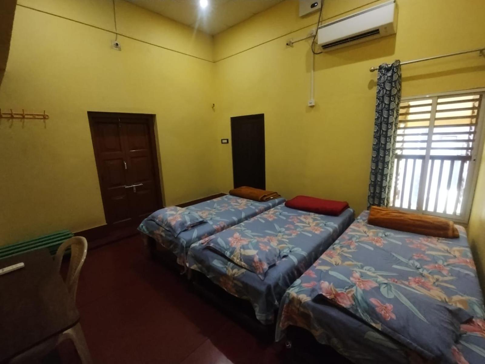 Superior Triple Room