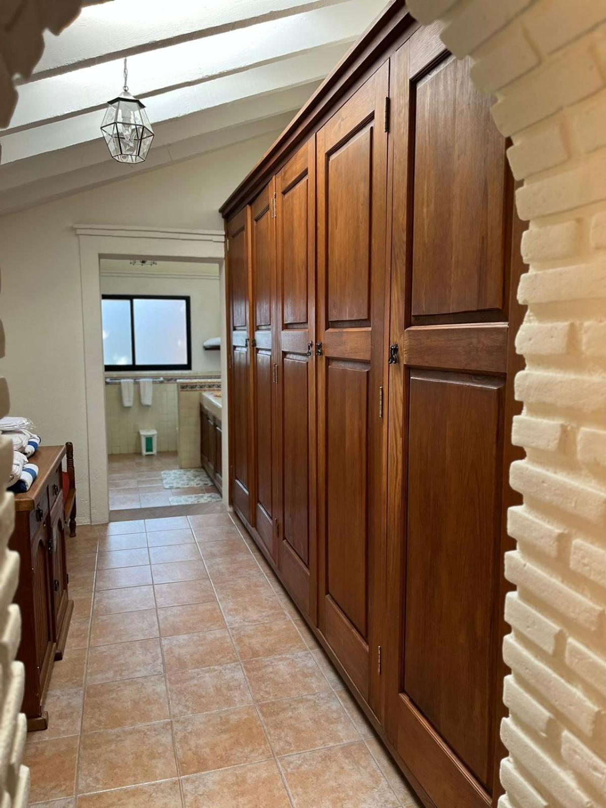 Three-Bedroom Villa - Photo 11