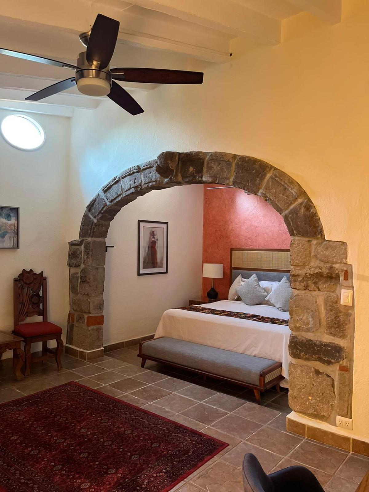 Three-Bedroom Villa - Photo 5