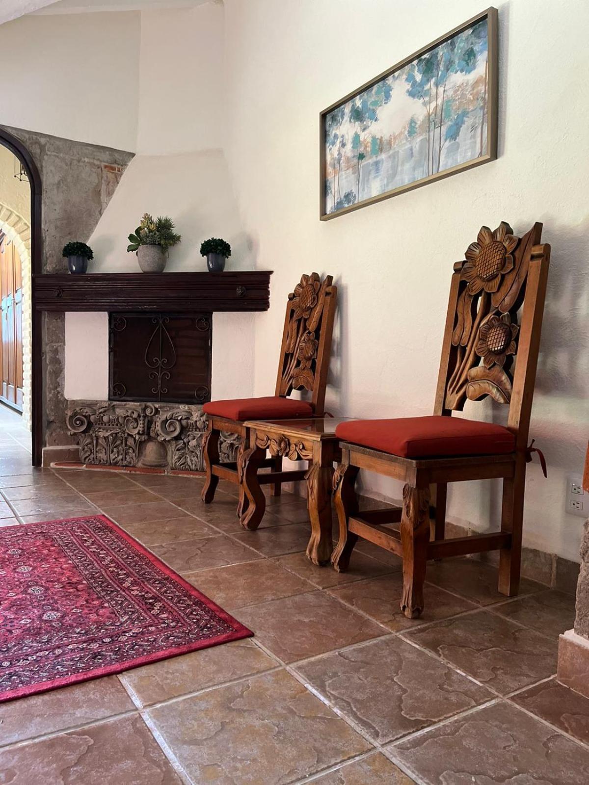 Three-Bedroom Villa - Photo 9