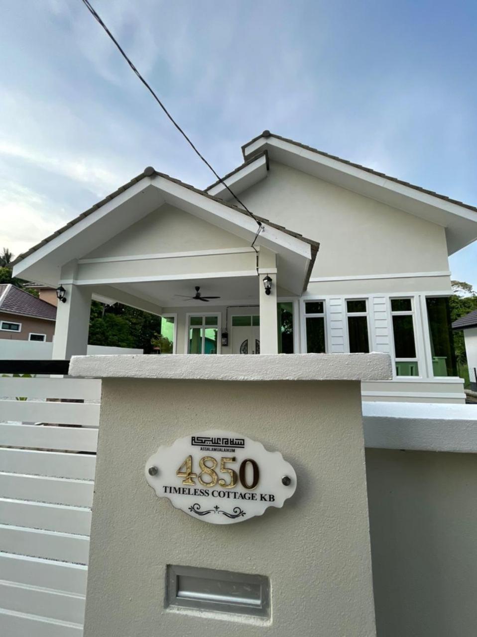 Three-Bedroom Villa photo 1