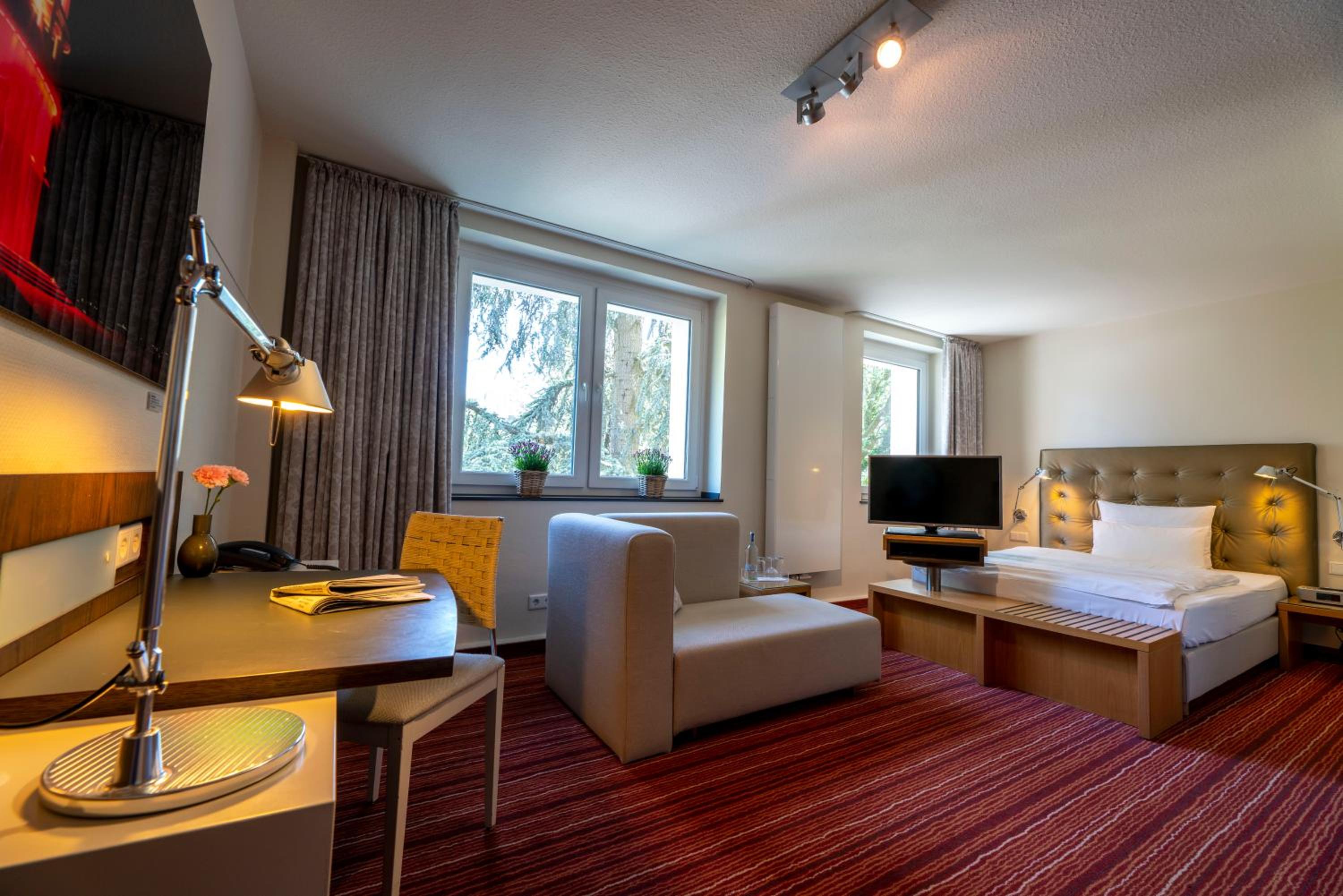 Business Single Room Plus