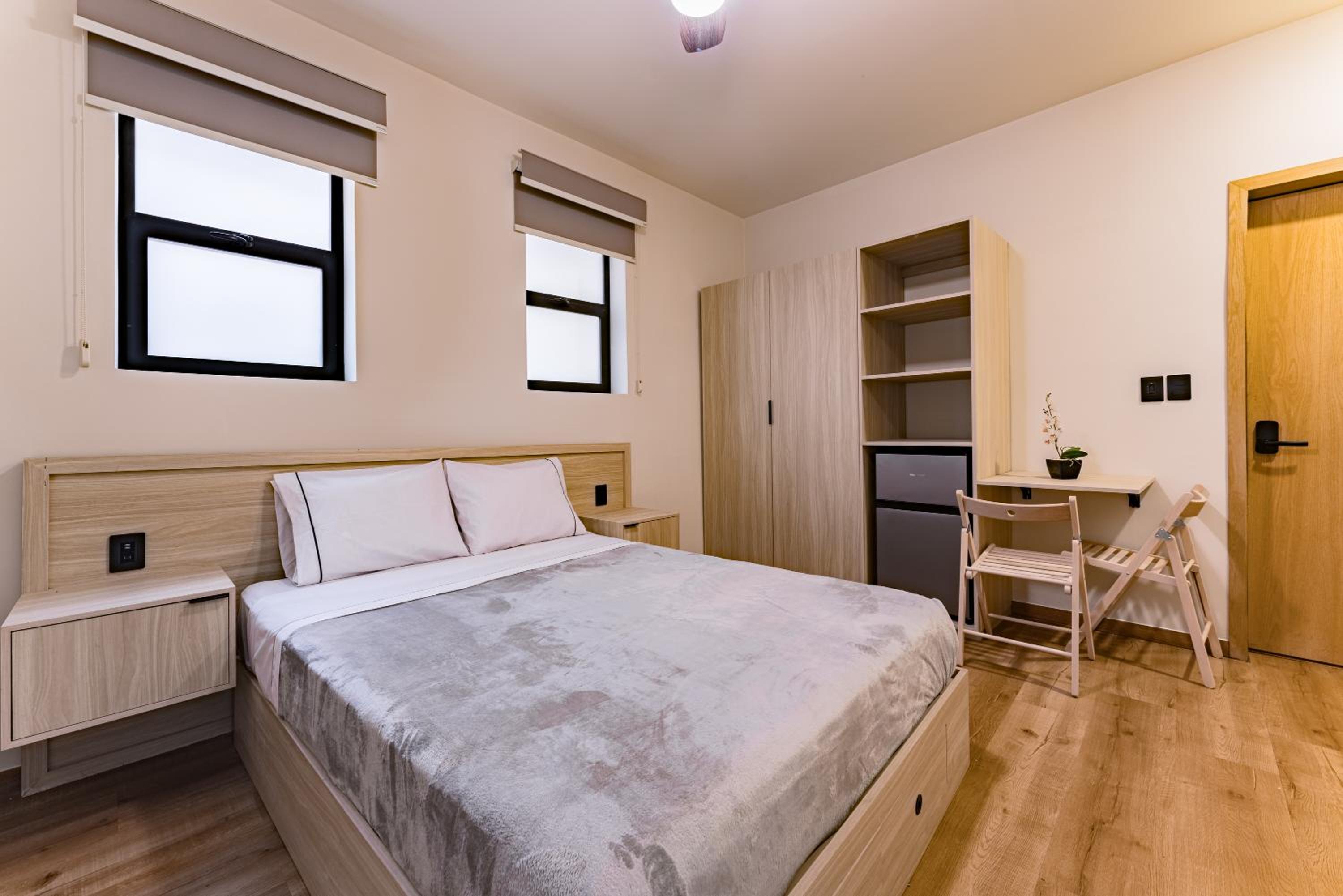 Deluxe Double Room - Photo 17