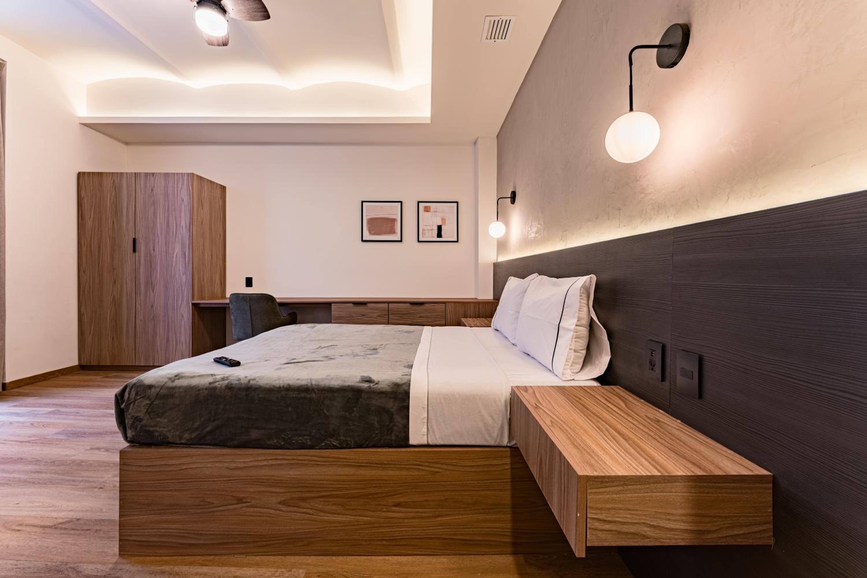 Deluxe Double Room - Photo 4