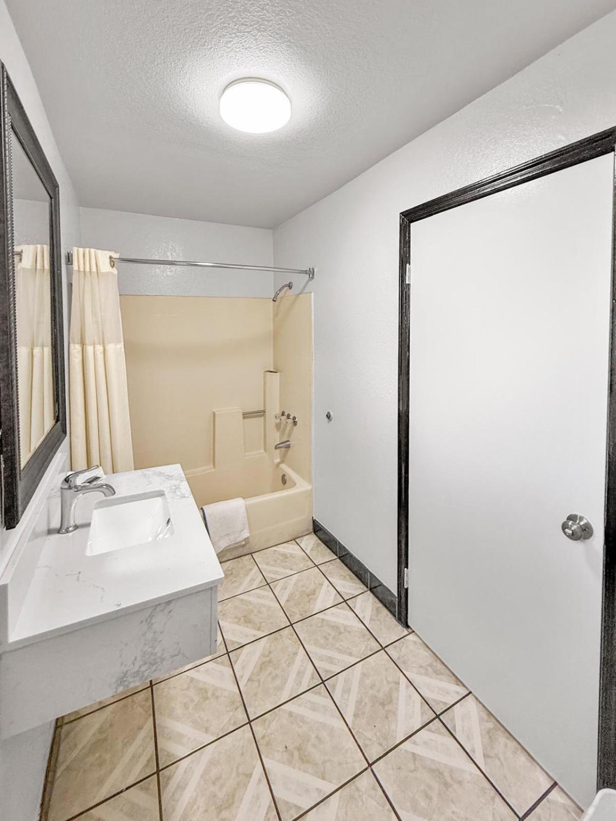 King Room - Photo 8