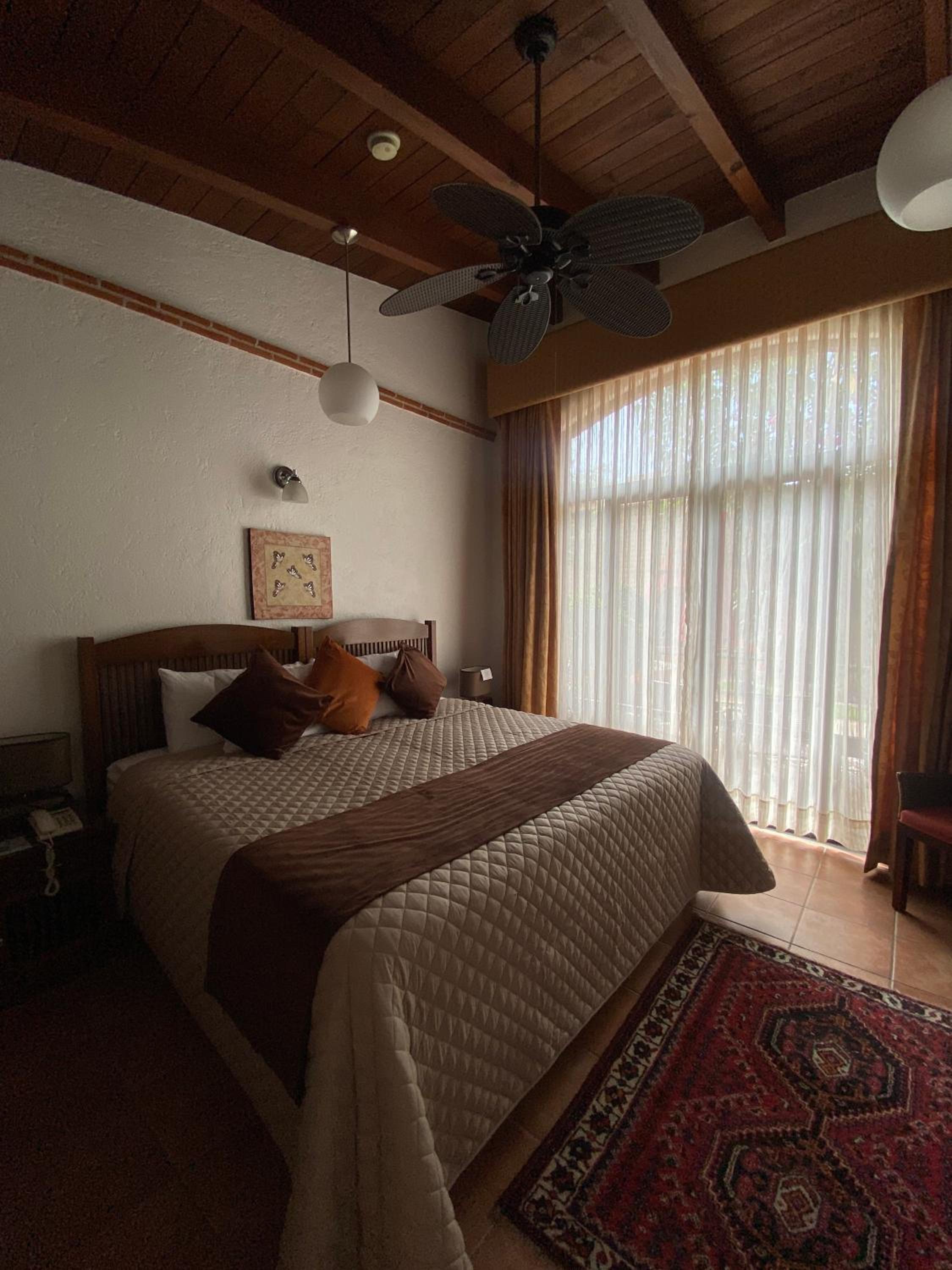 Standard Double Room - Photo 1