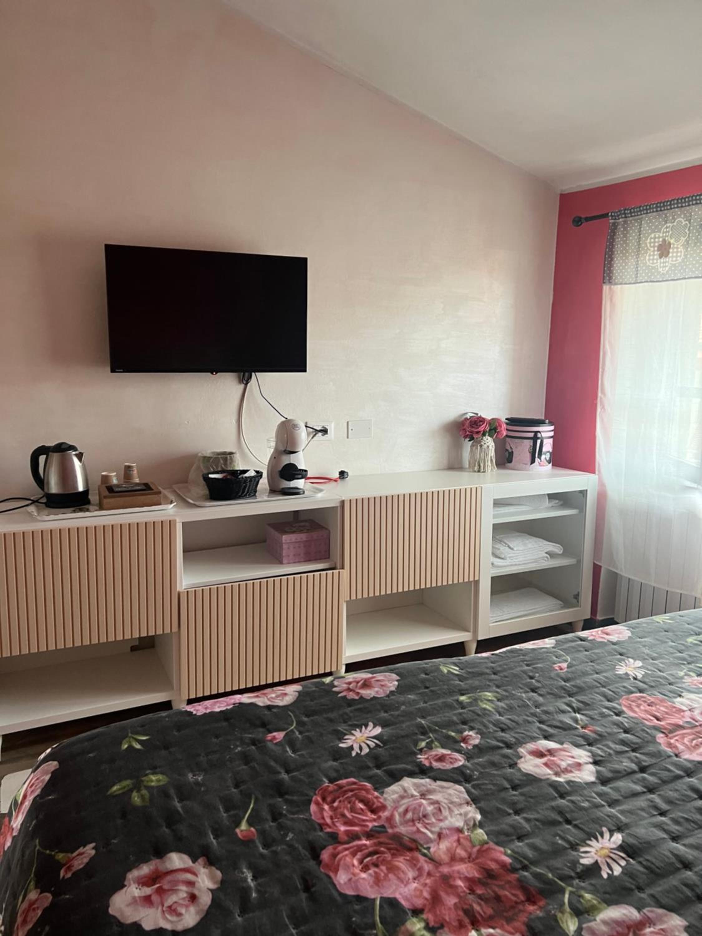 Standard Queen Room photo 3