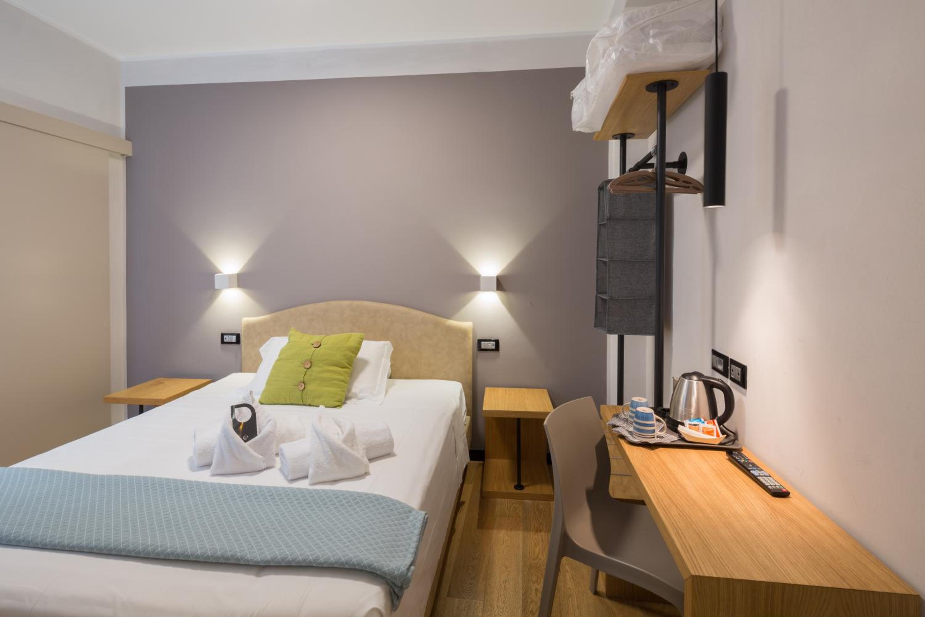 Standard Double Room photo 1