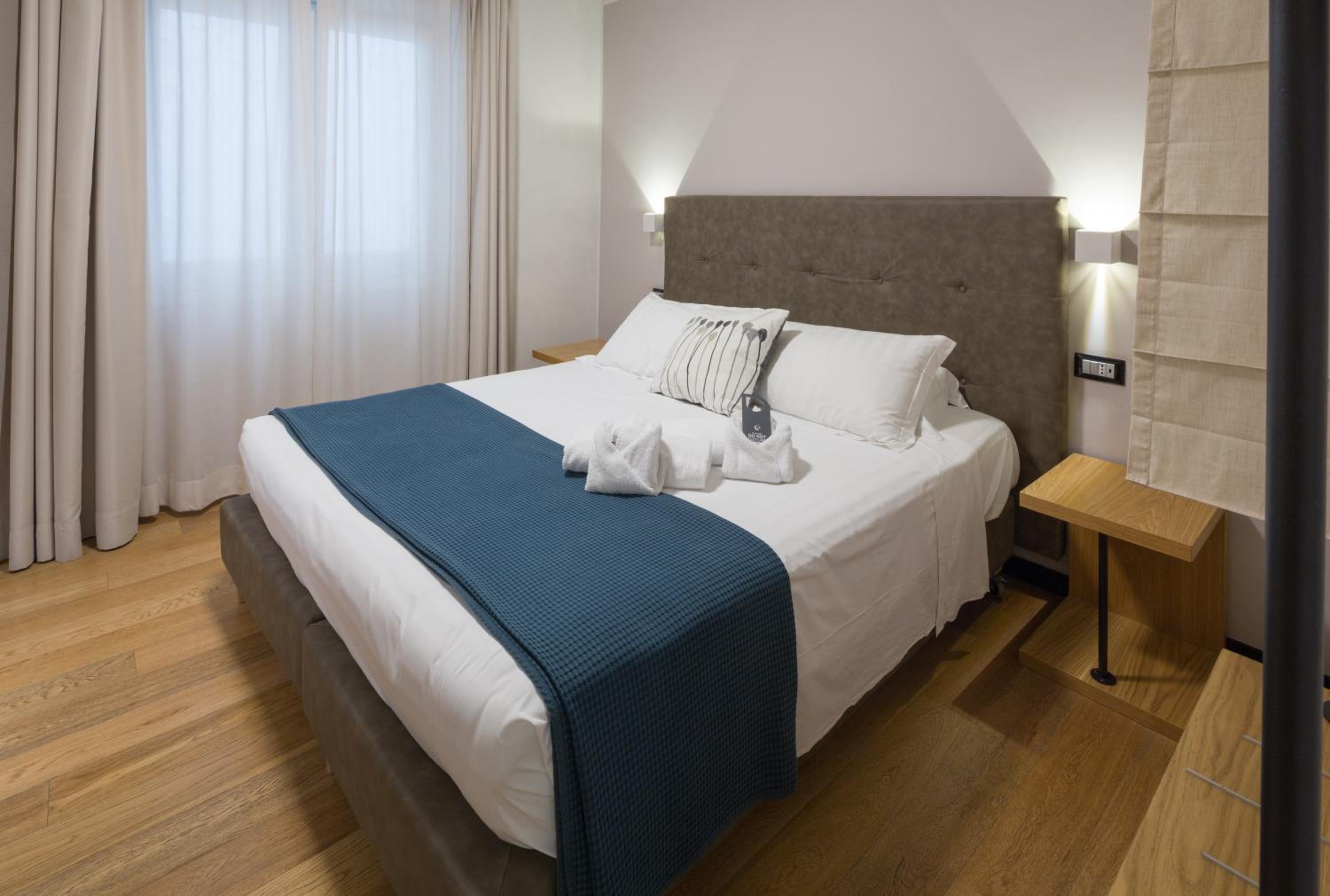 Superior Double Room - Photo 4