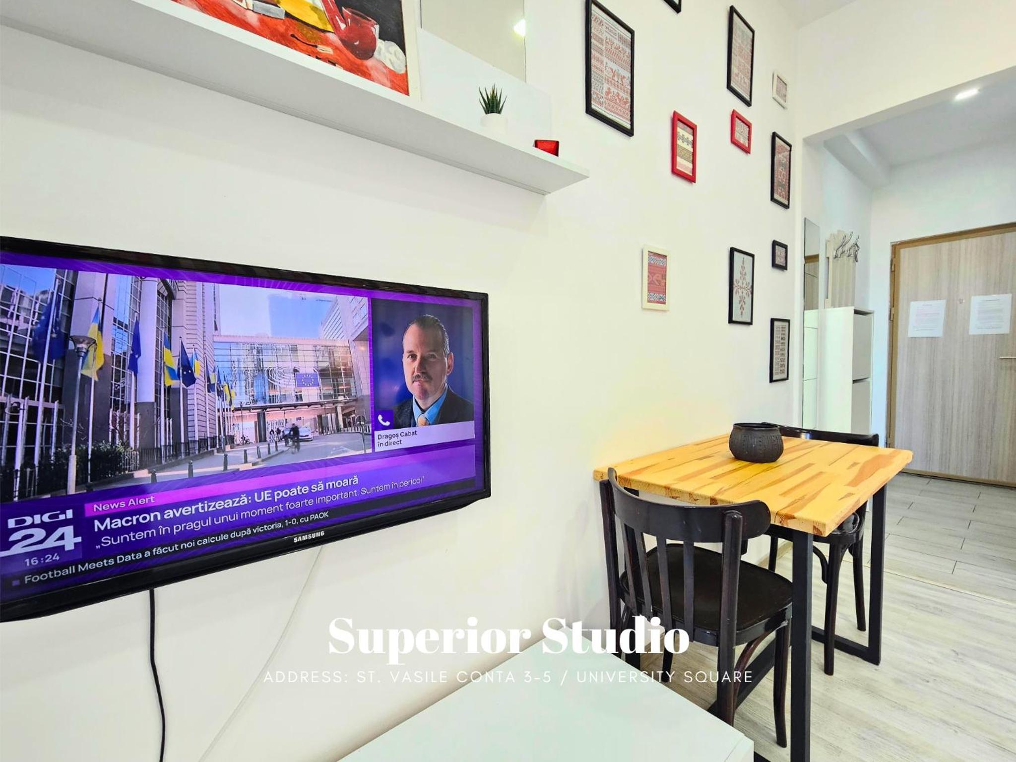 Superior Studio - Photo 11
