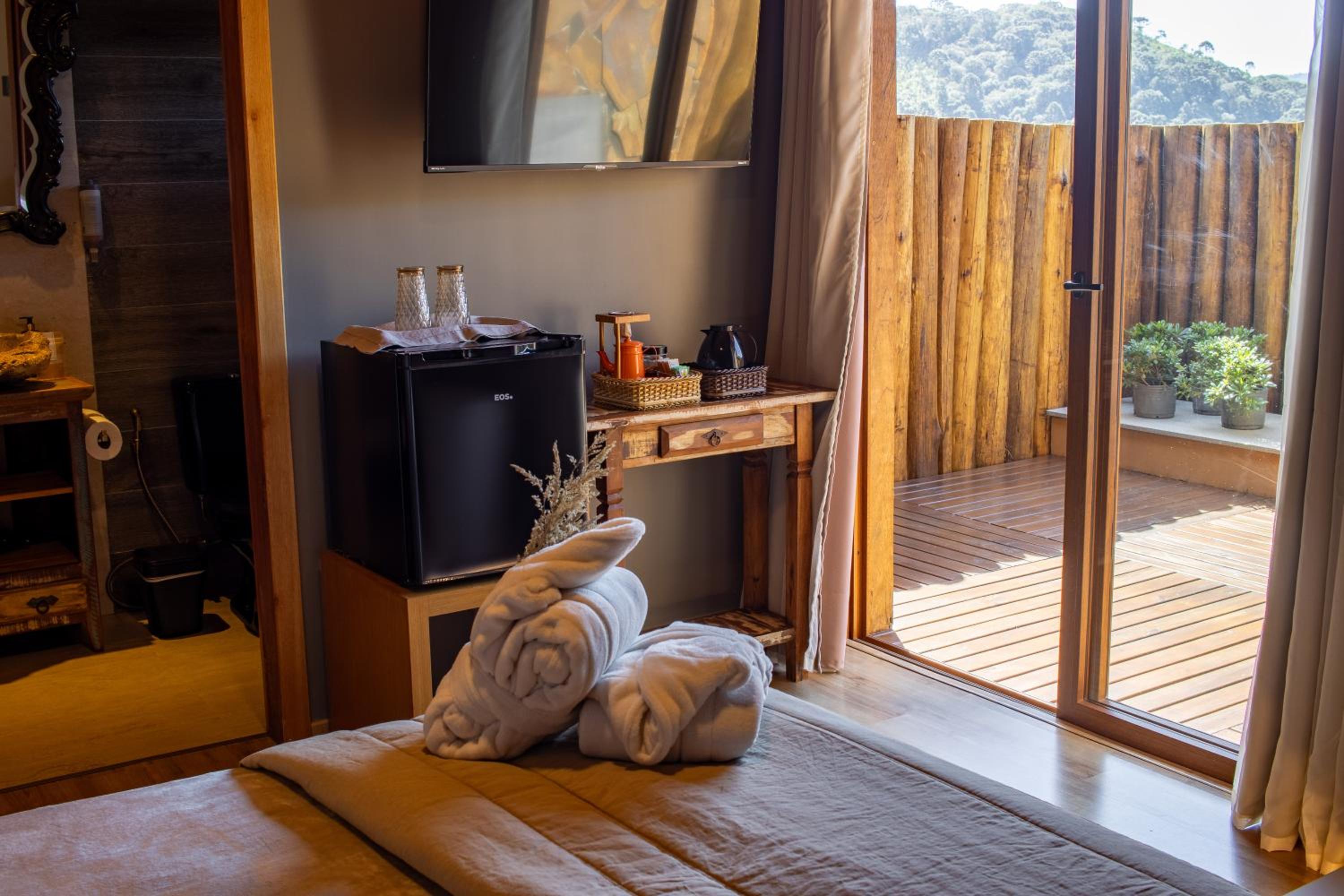 Suite with Garden View photo 1