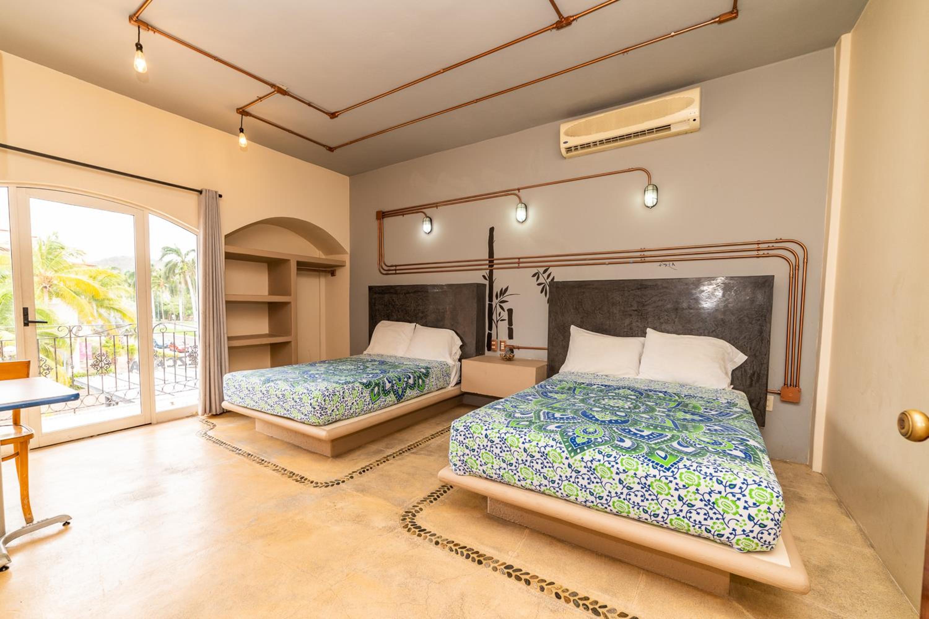 Deluxe Queen Room with Two Queen Beds