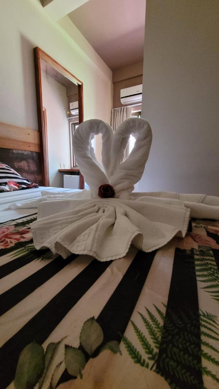 Double Room with Double bed - Photo 17