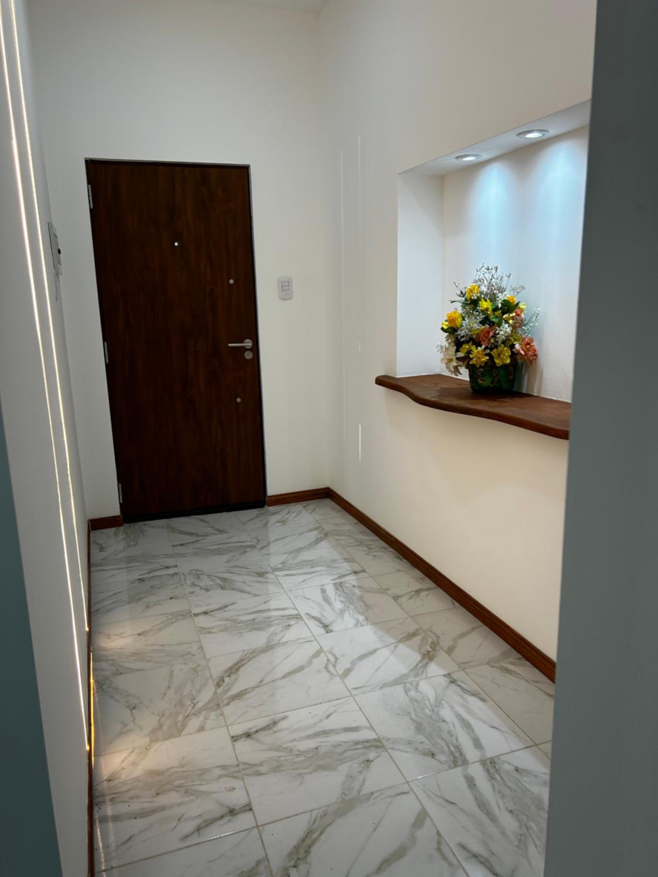 Maisonette photo 1
