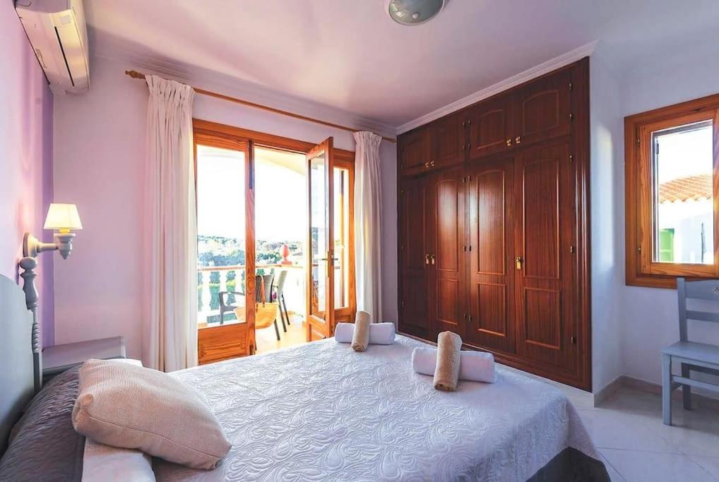 Casa de cinco habitaciones