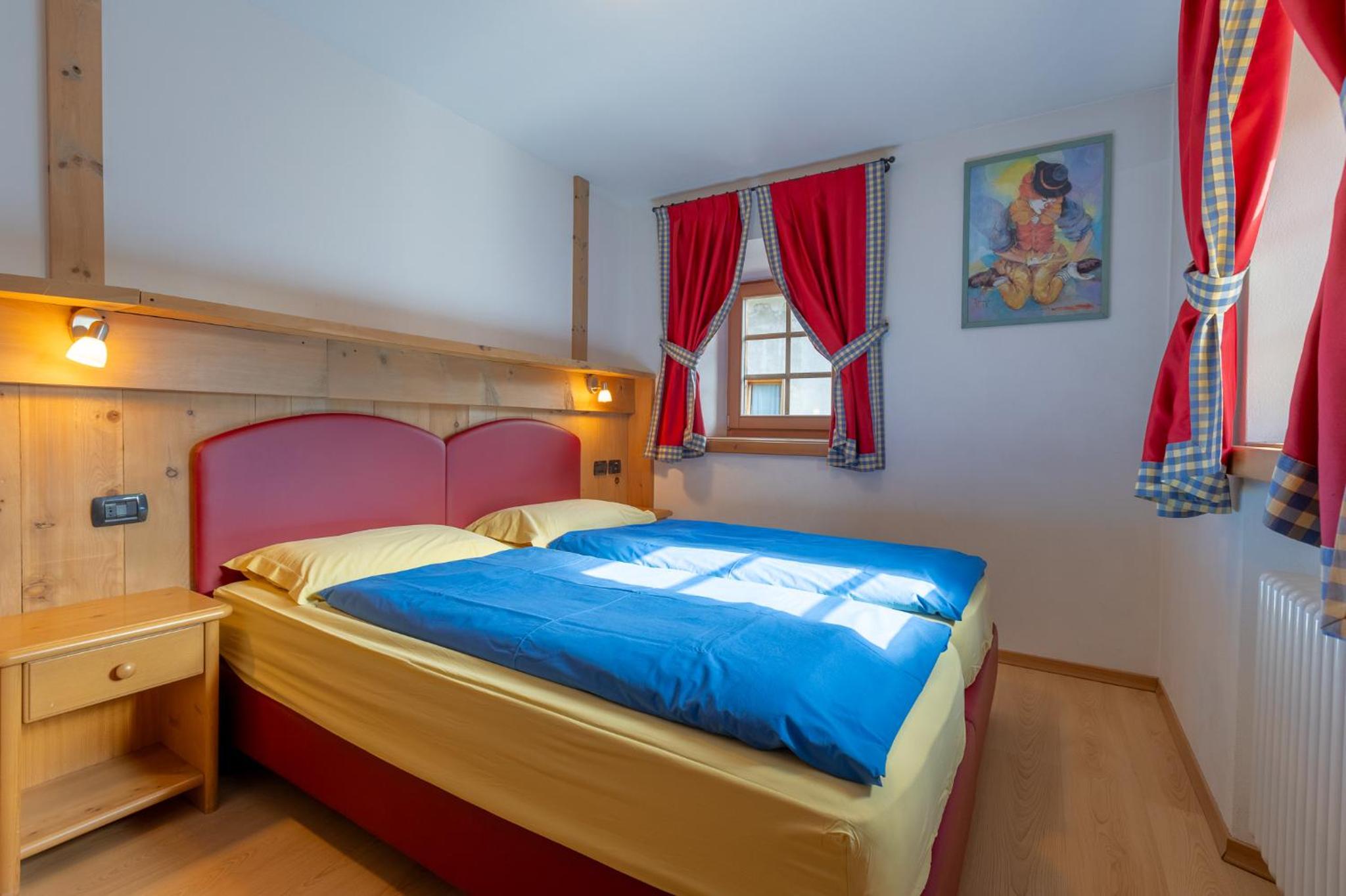 One-Bedroom Apartment - Mountain View