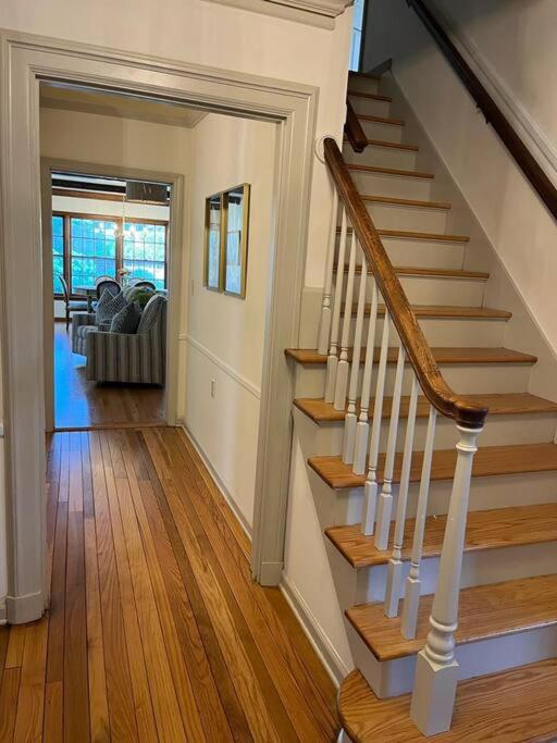 Four-Bedroom House photo 3
