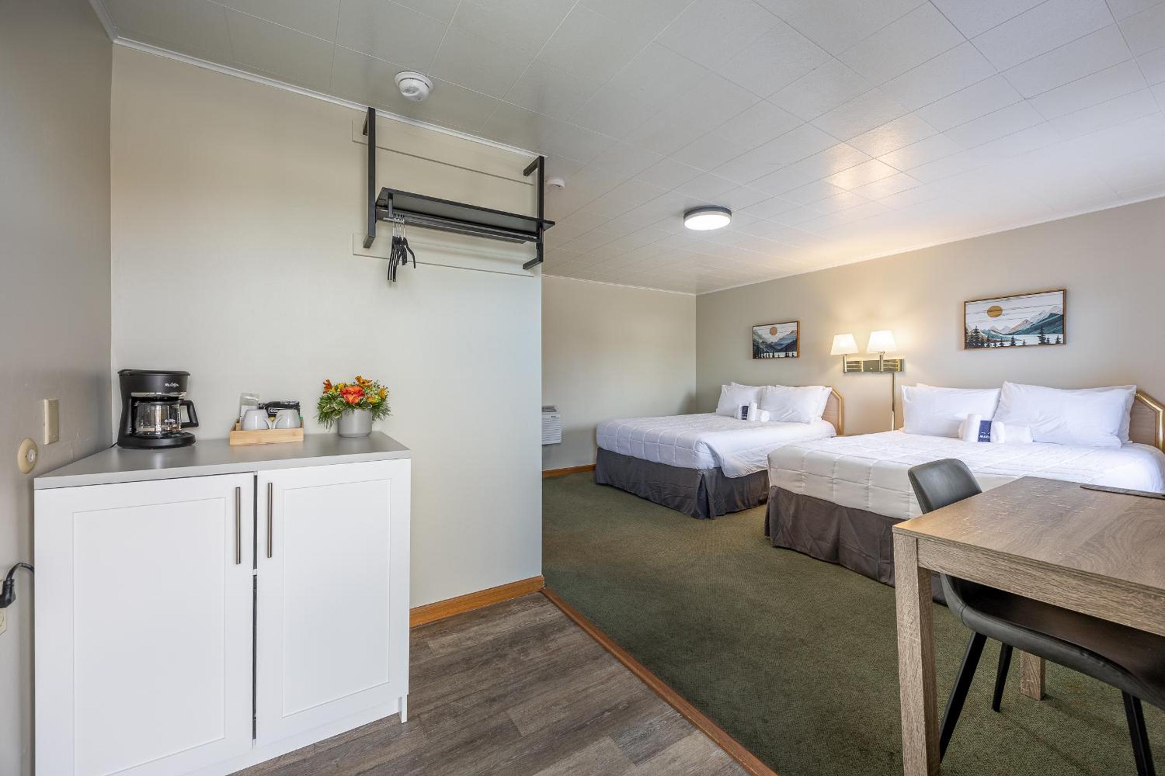 Standard Queen Room - Photo 1