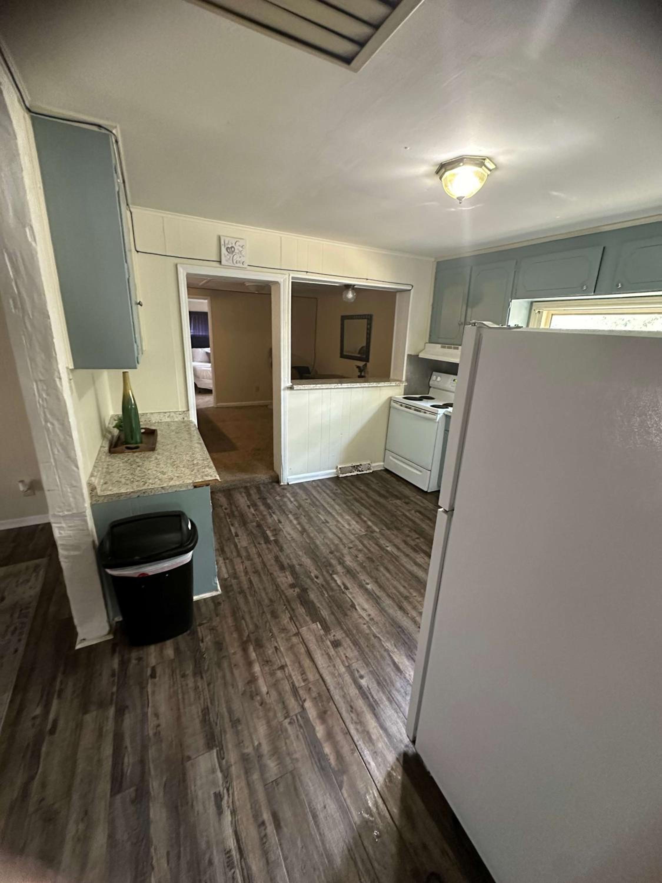 Family Room - Photo 21