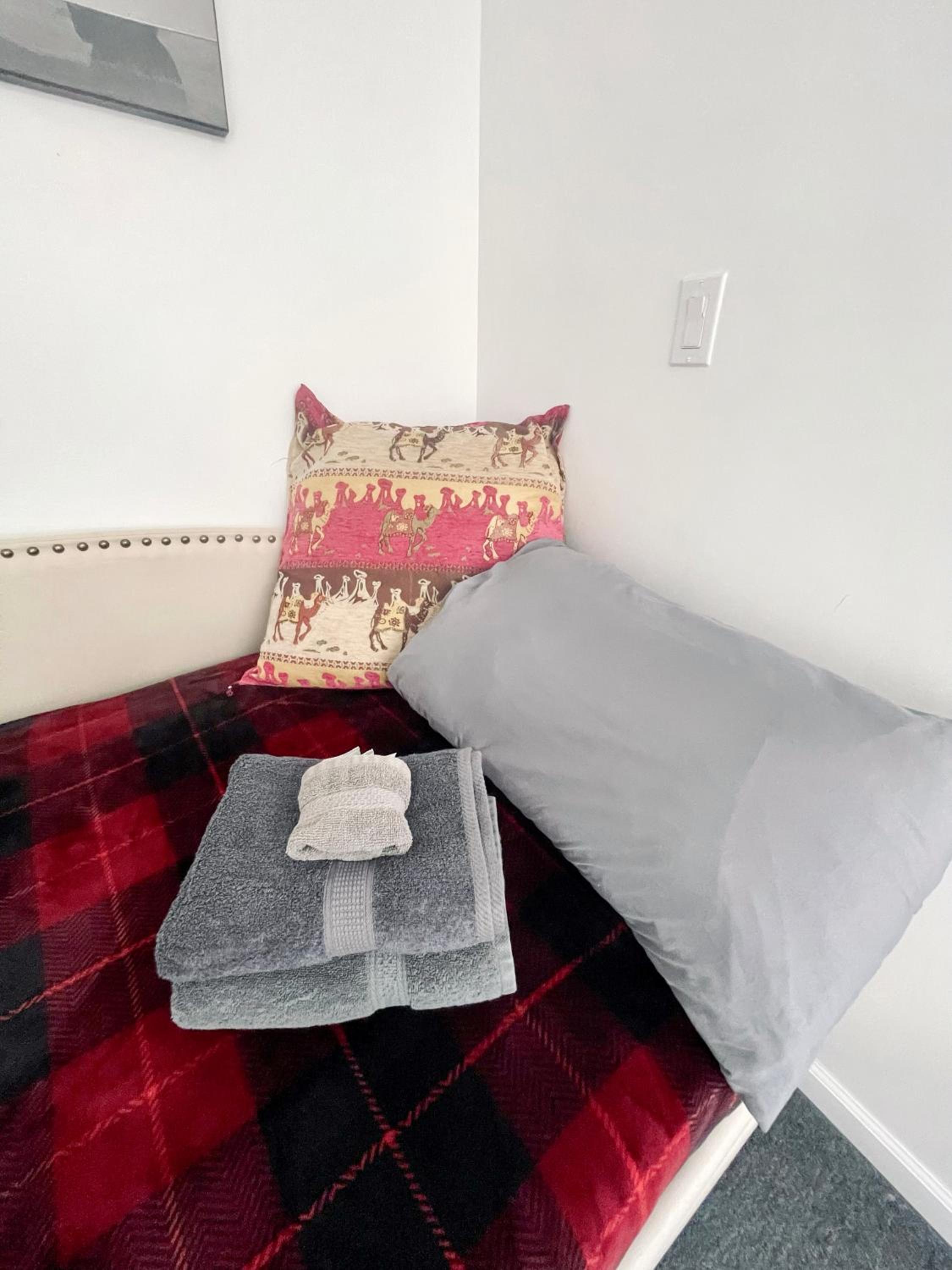 Apartment photo 2