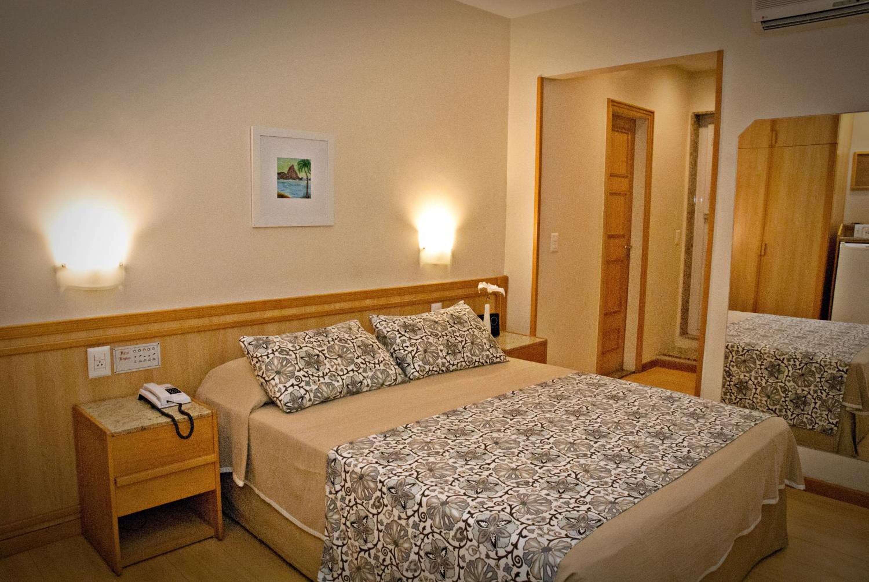 Standard Double Room - Photo 3