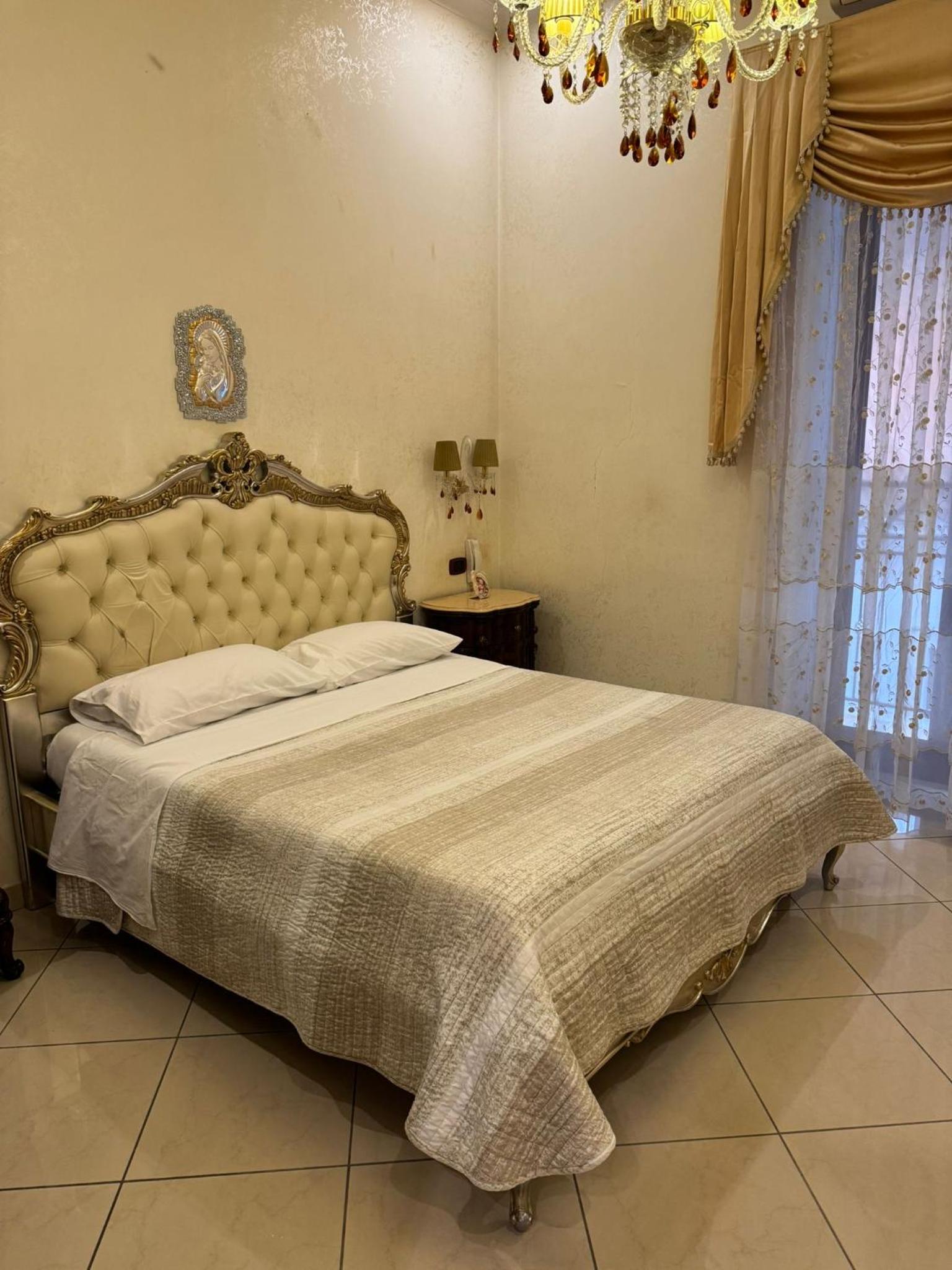 Two-Bedroom Deluxe Apartment