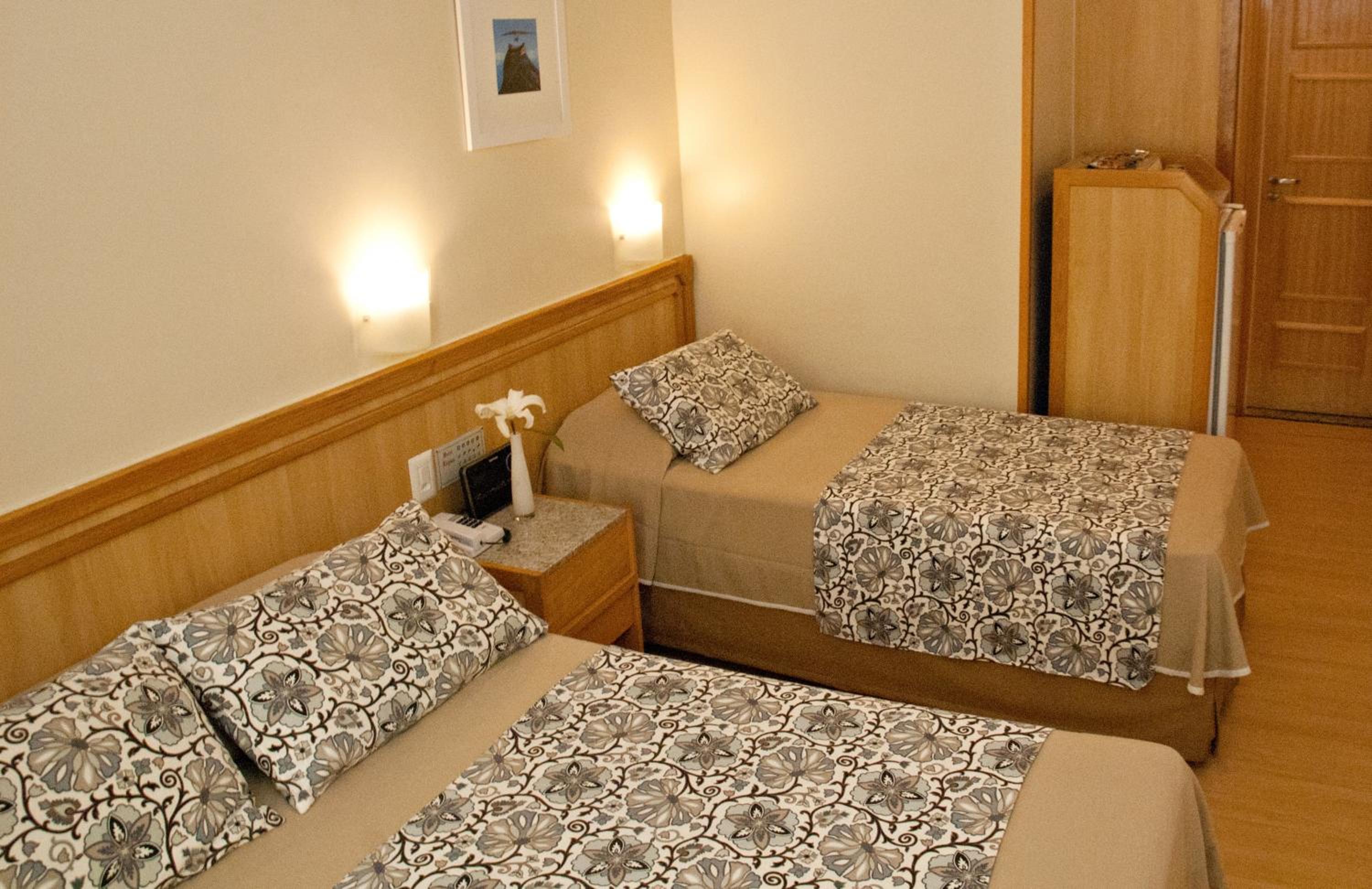 Standard Triple Room - Photo 10