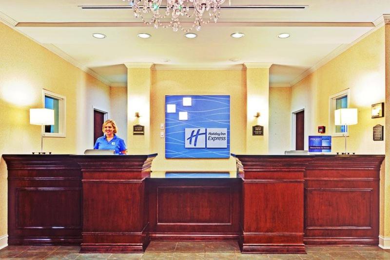 King Suite - Photo 3