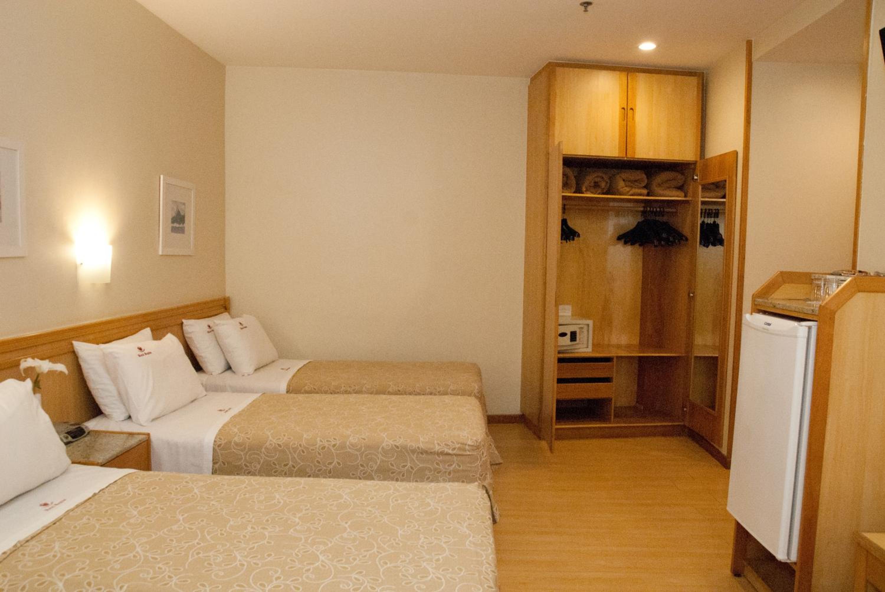 Standard Quadruple Room - Photo 2