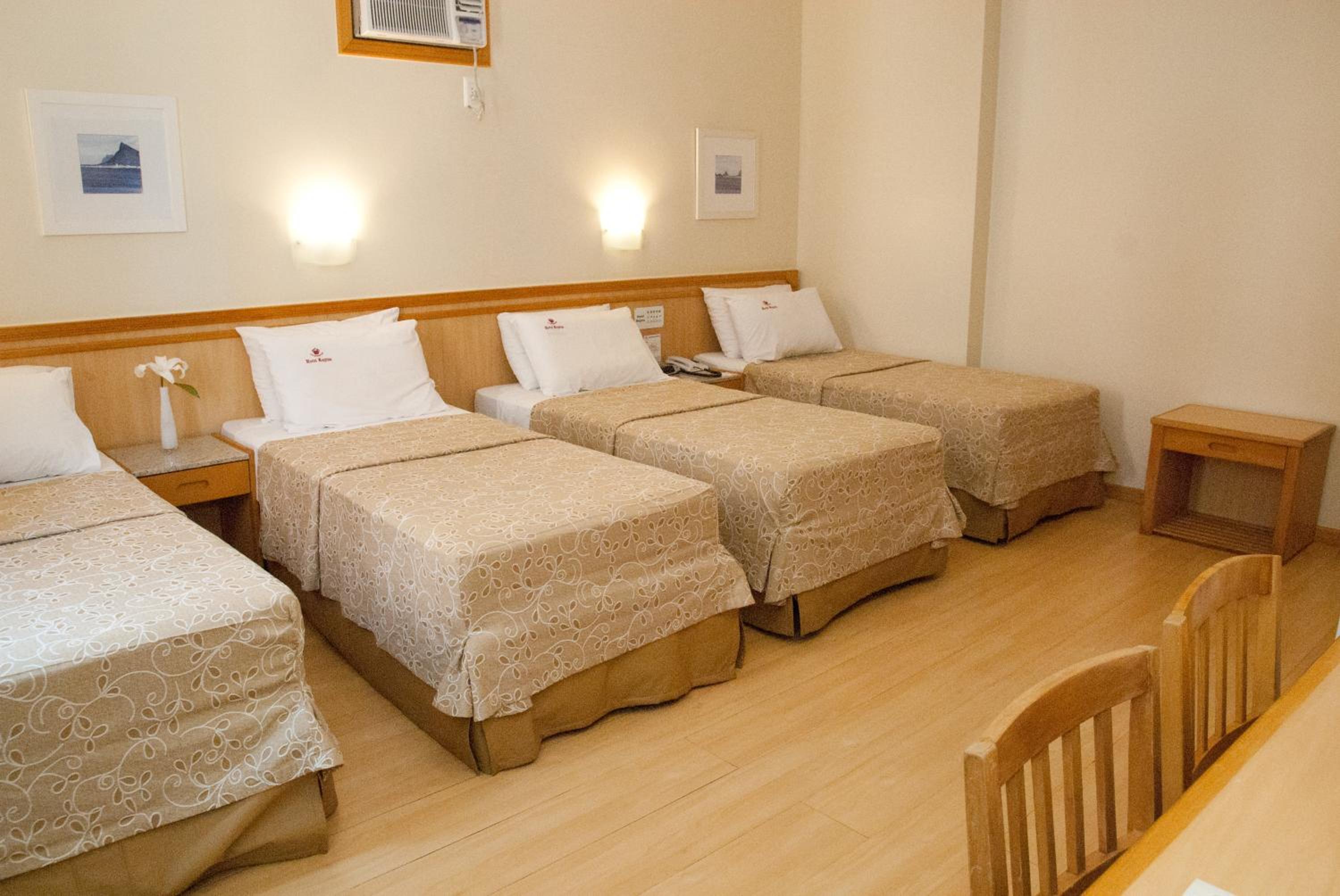 Standard Quadruple Room - Photo 8