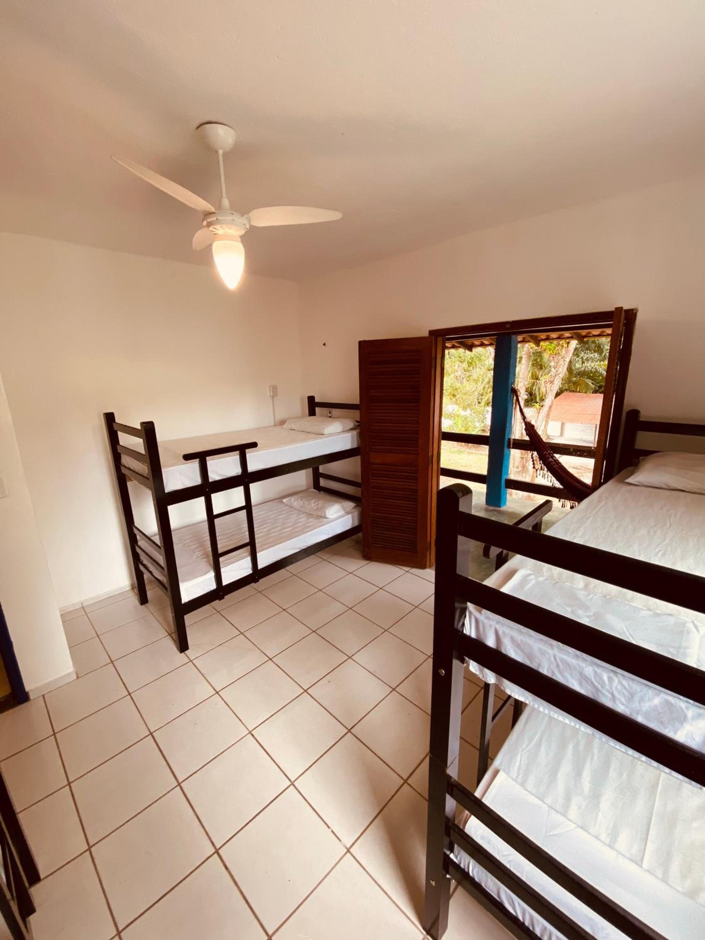 Bed in 6-Bed Mixed Dormitory Room