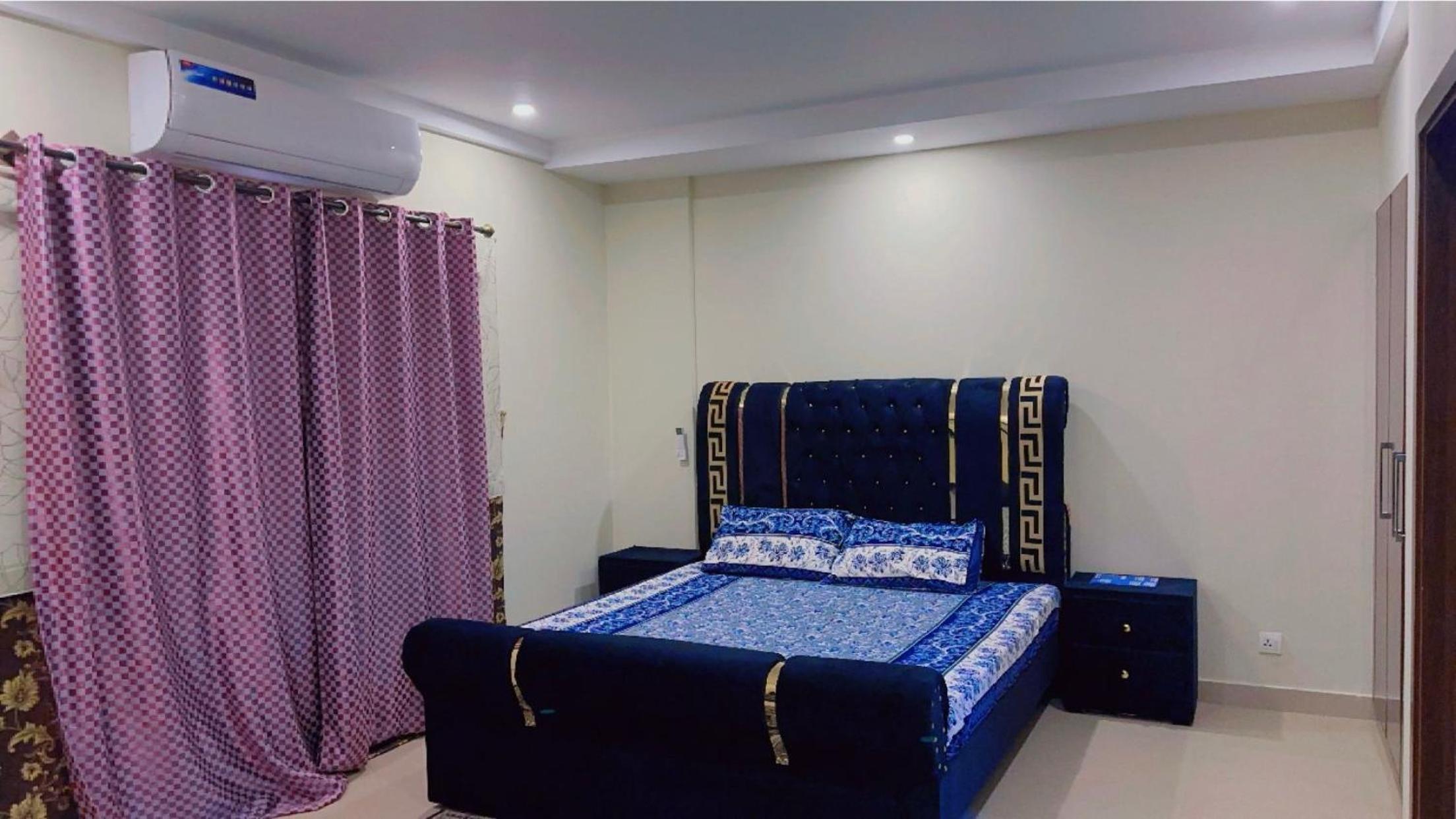 One-Bedroom Apartment photo 3