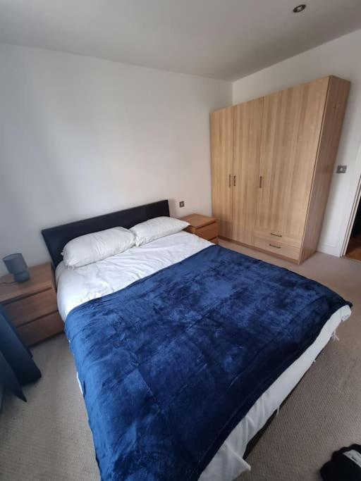 One-Bedroom Apartment with River View photo 3