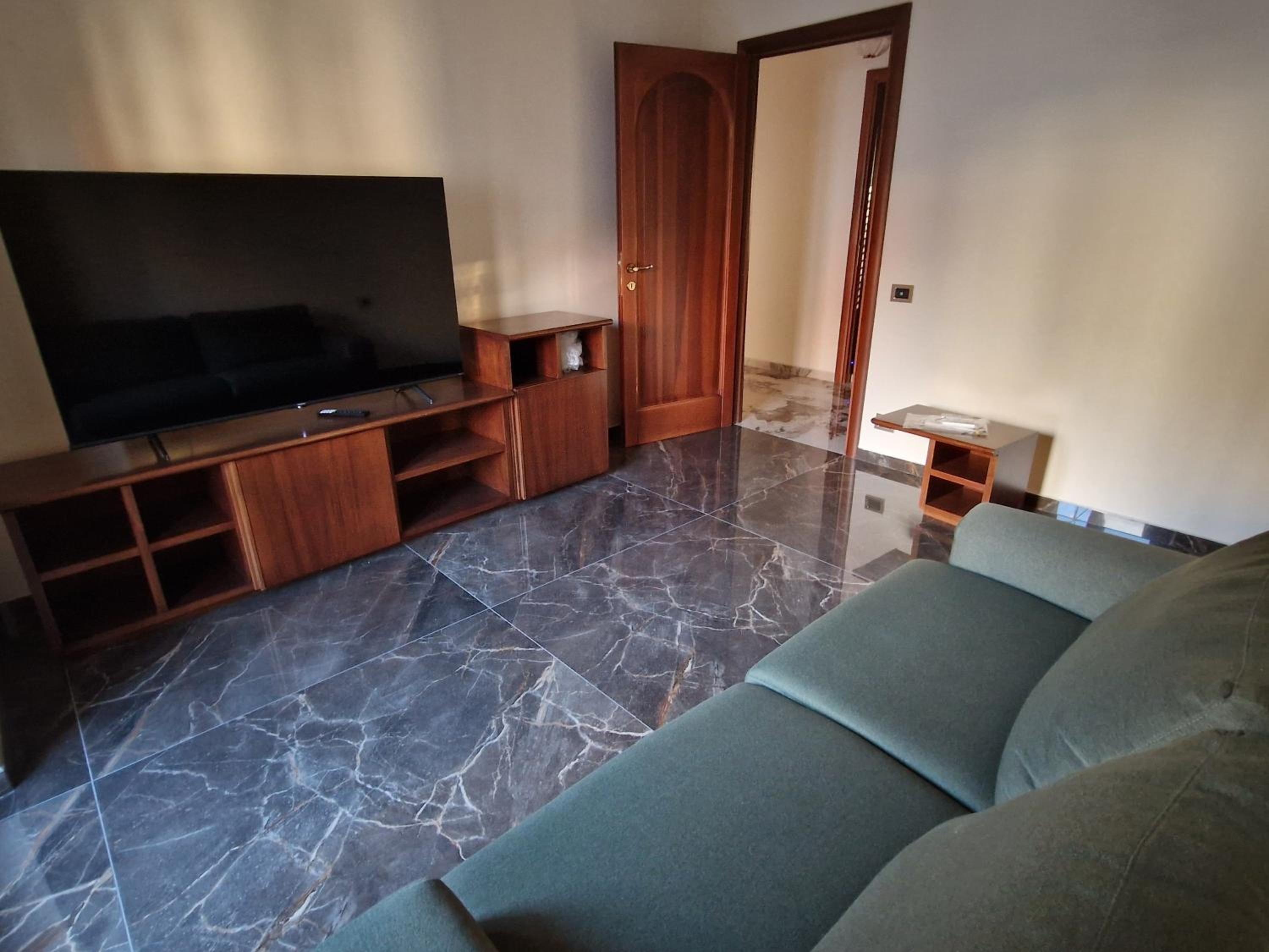 Two-Bedroom Deluxe Apartment