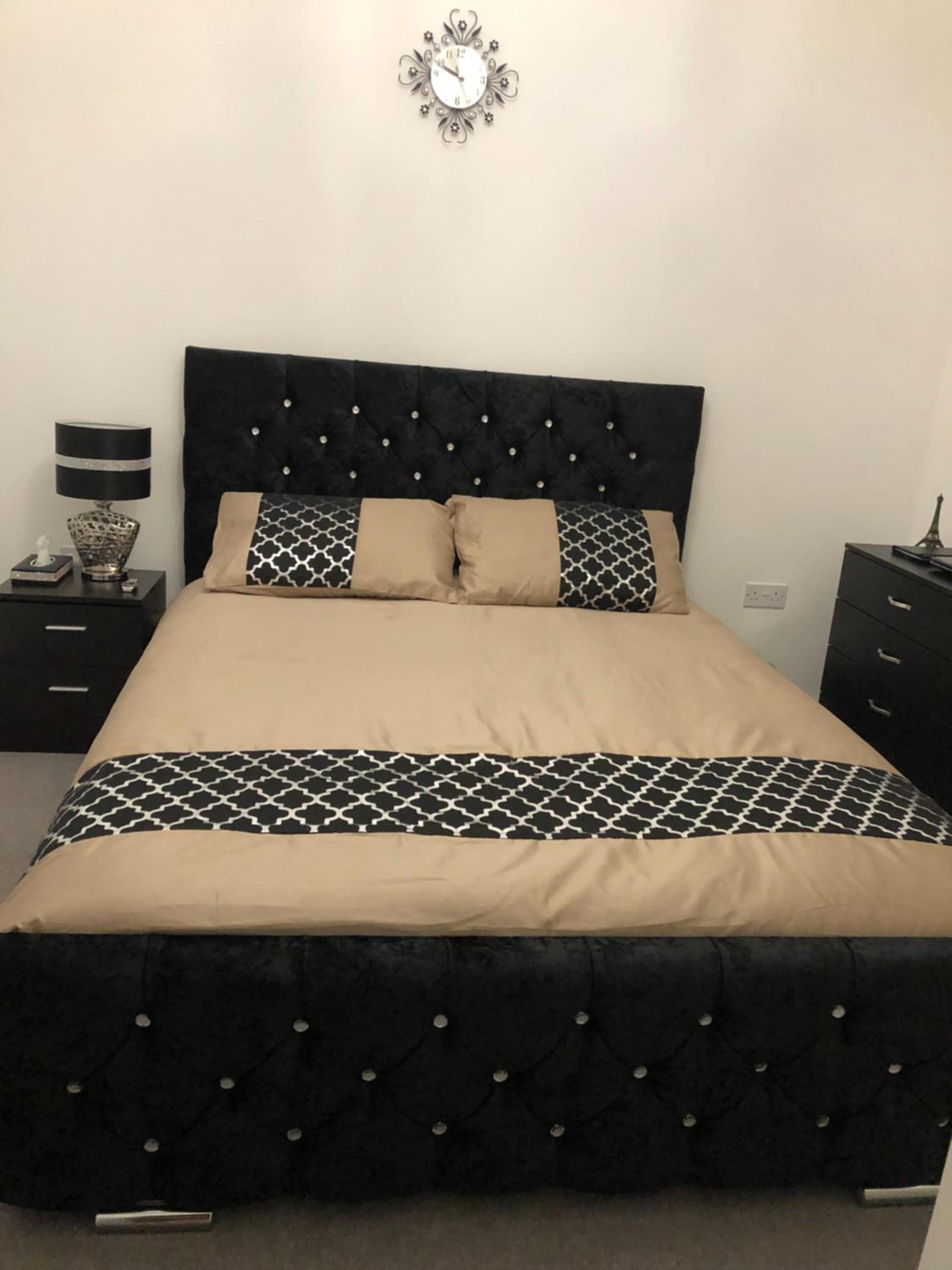 Double Room with Private Bathroom photo 1