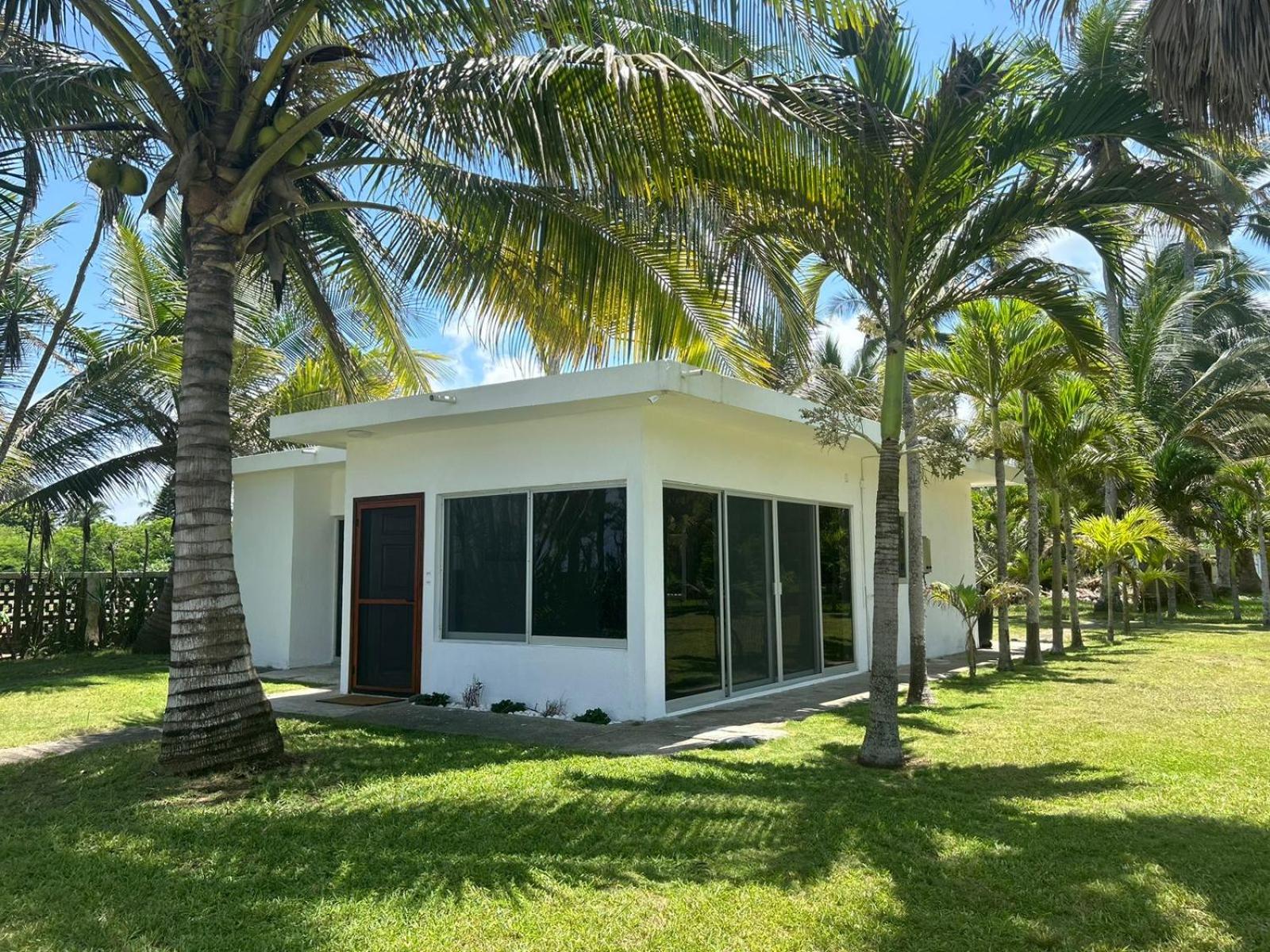 Villa photo 3