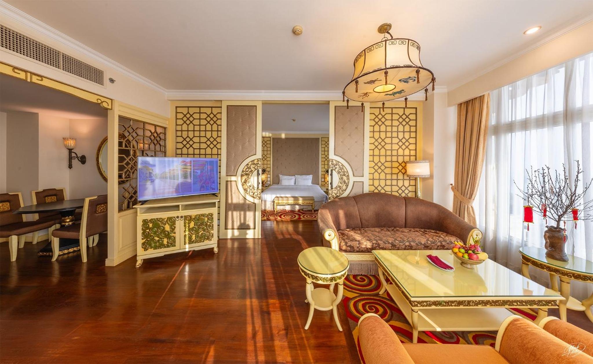 Senior Suite - Photo 3