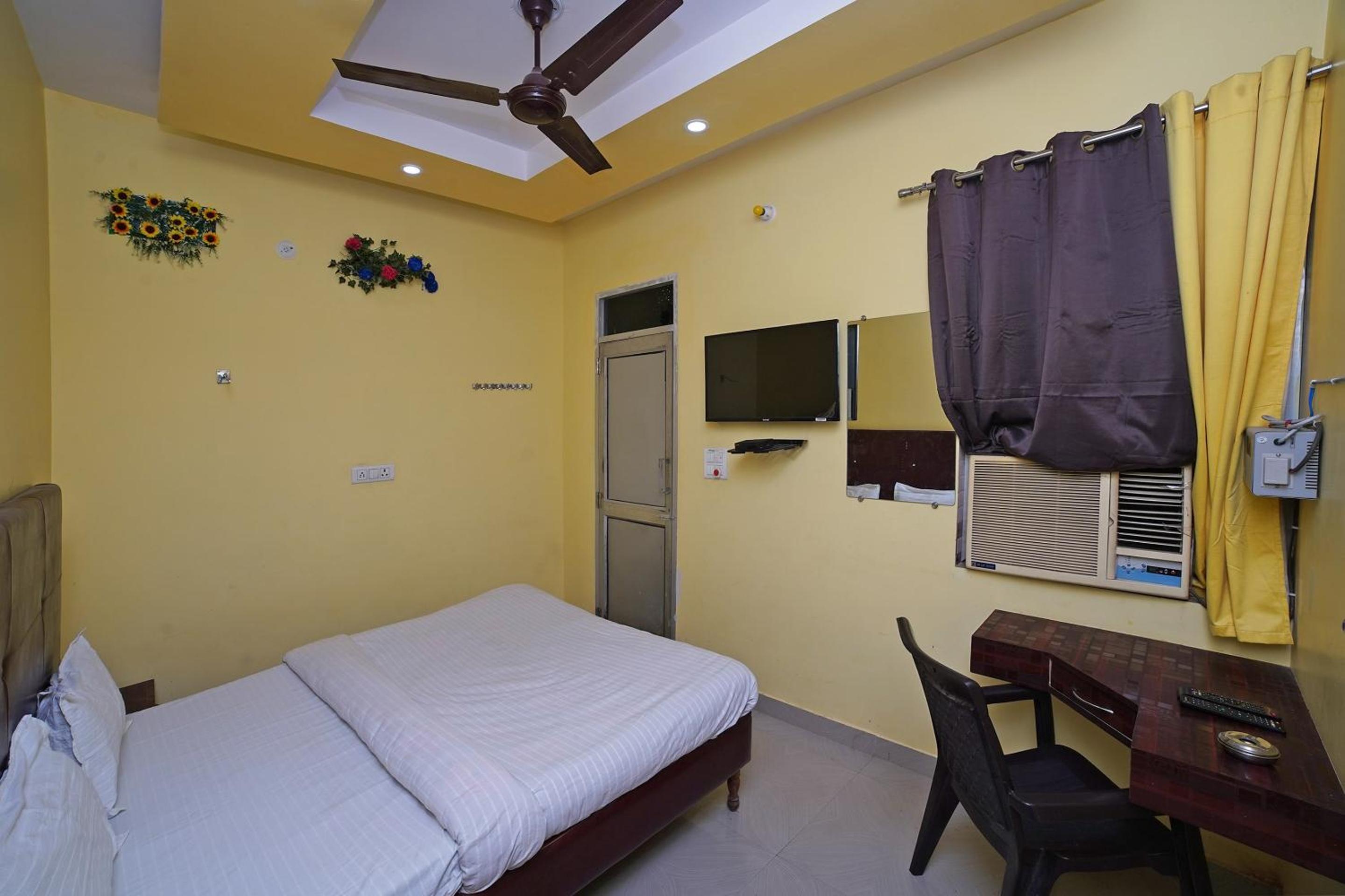 Budget Double or Twin Room - Photo 4