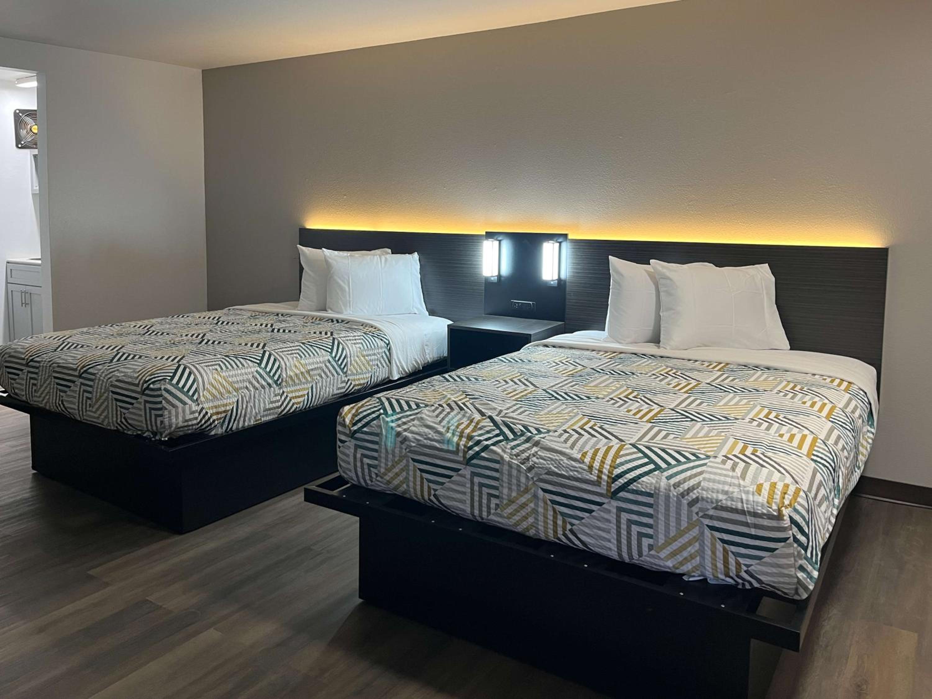Standard Double Room - Photo 1