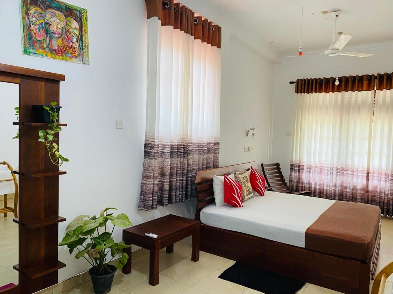 Deluxe Double Room with Balcony photo 1