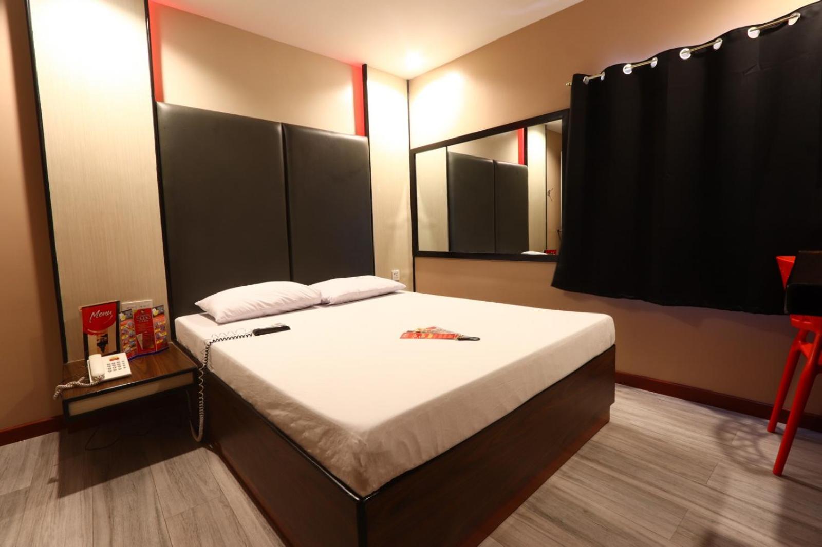 Deluxe Room - Photo 3