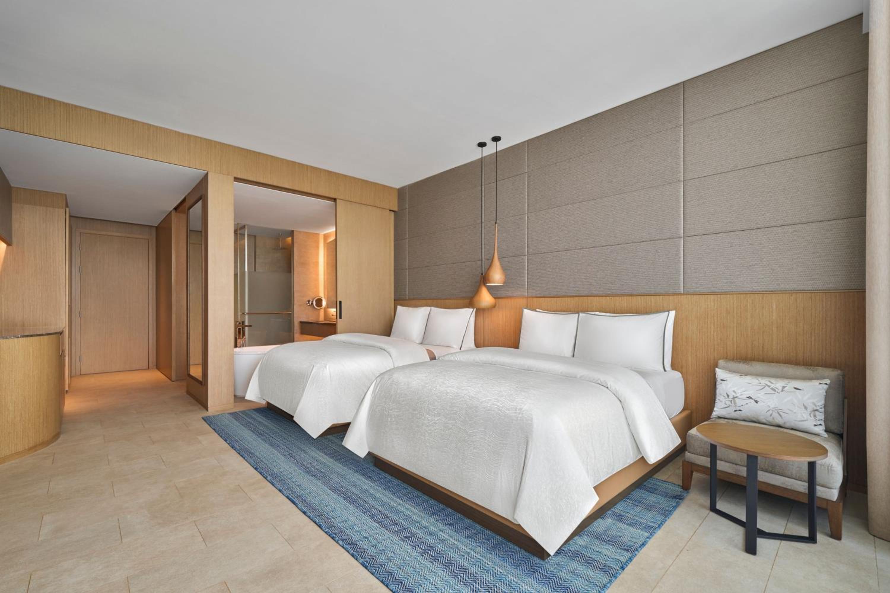 Deluxe Sea View with Two Double Beds and Balcony - Photo 7