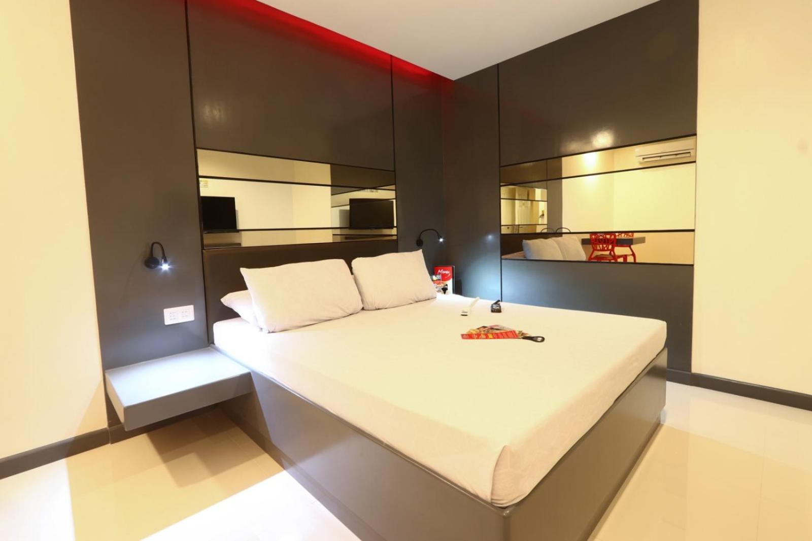Executive Room - Photo 3