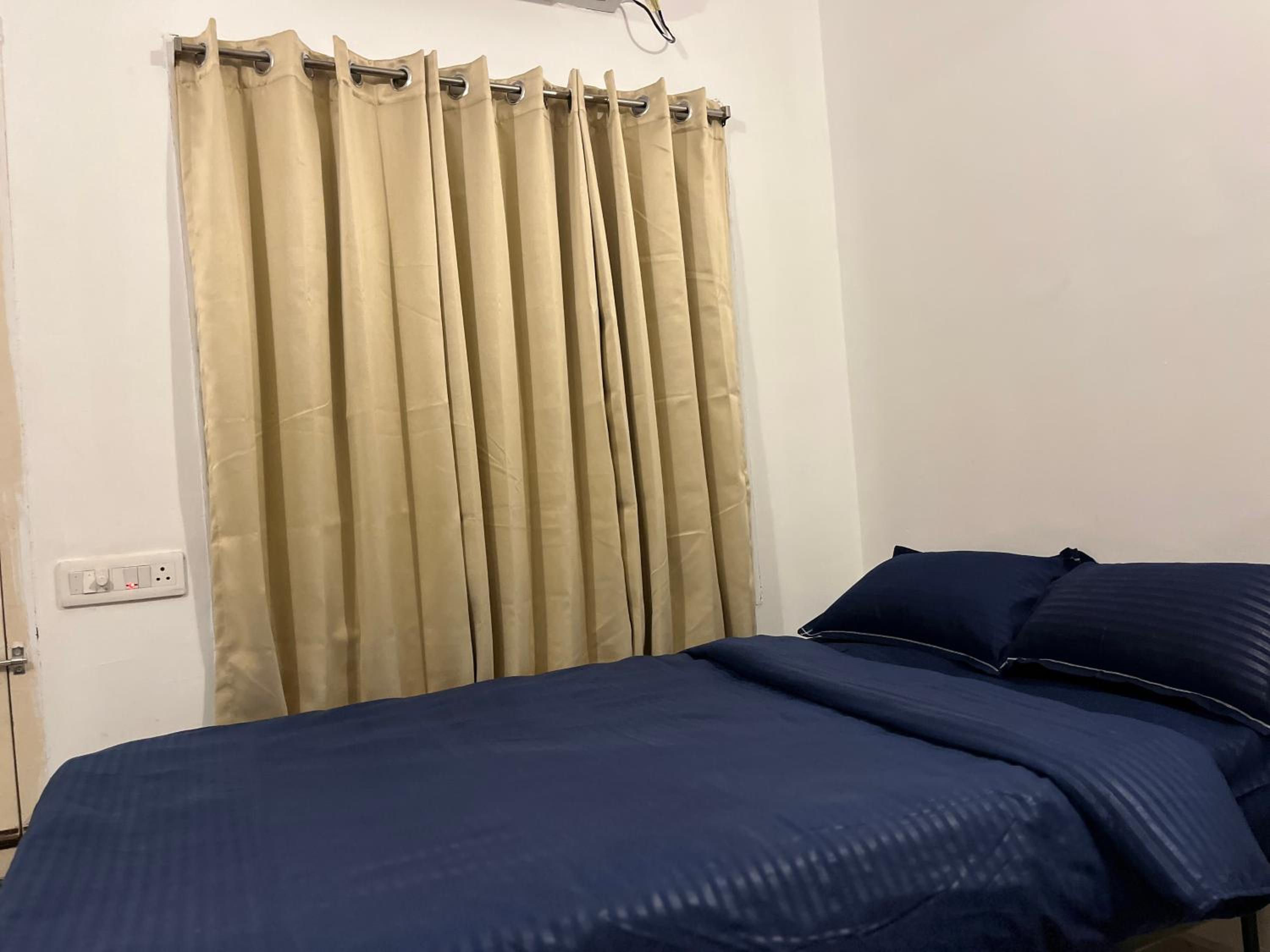 Two-Bedroom House photo 3