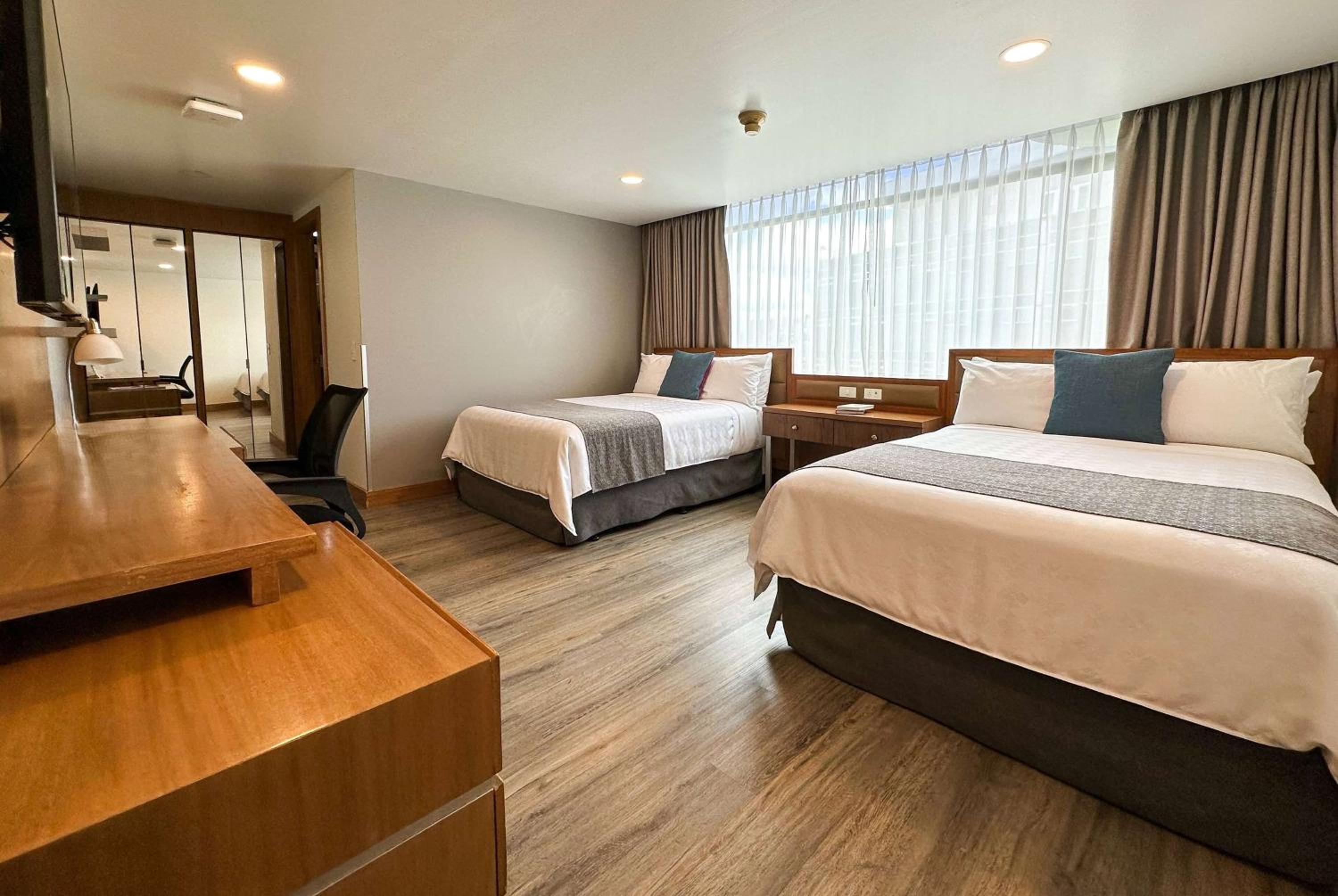 Double Room with Two Double Beds/Garden Floor - Non-Smoking - Photo 3